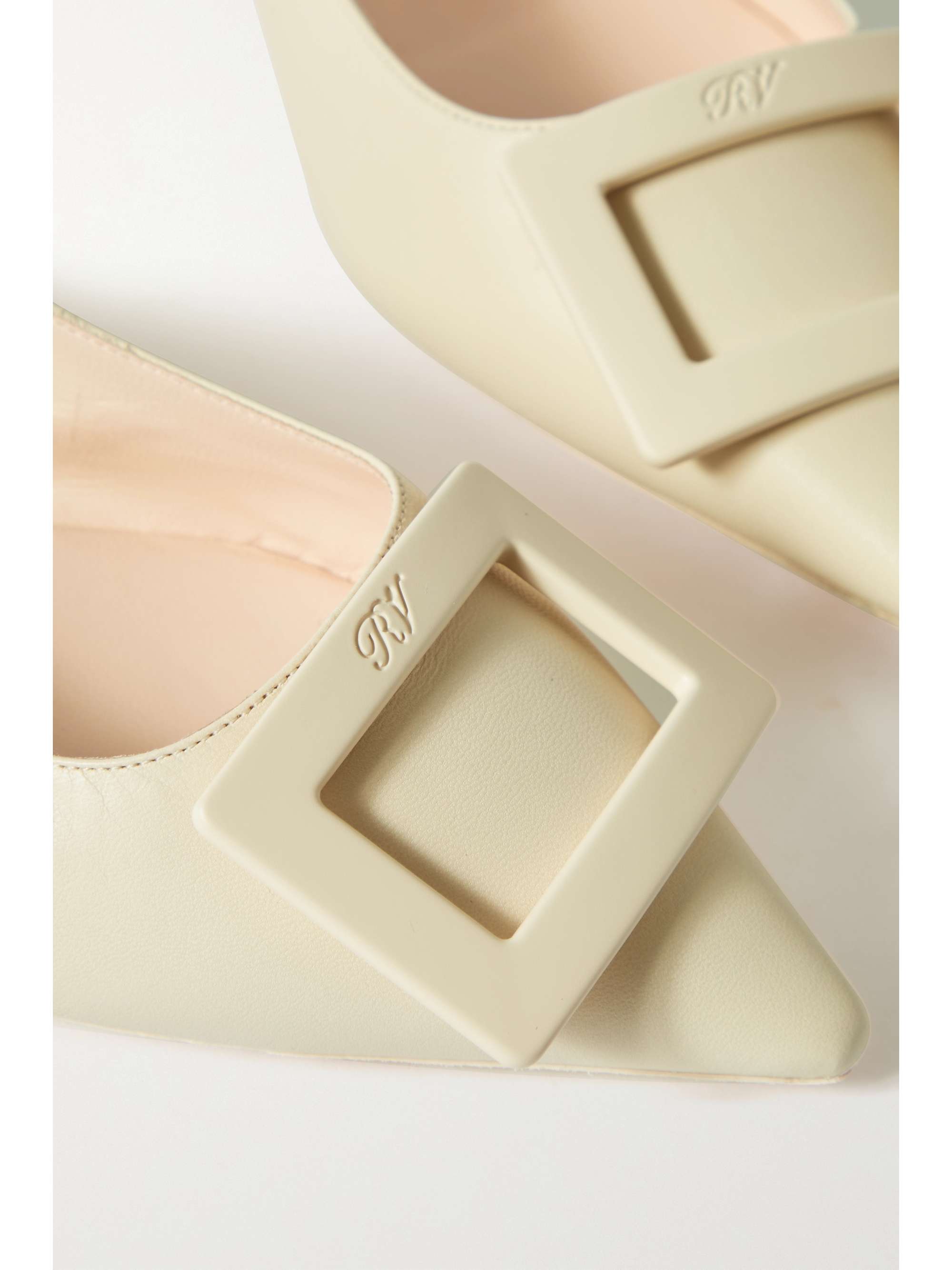 ROGER VIVIER 