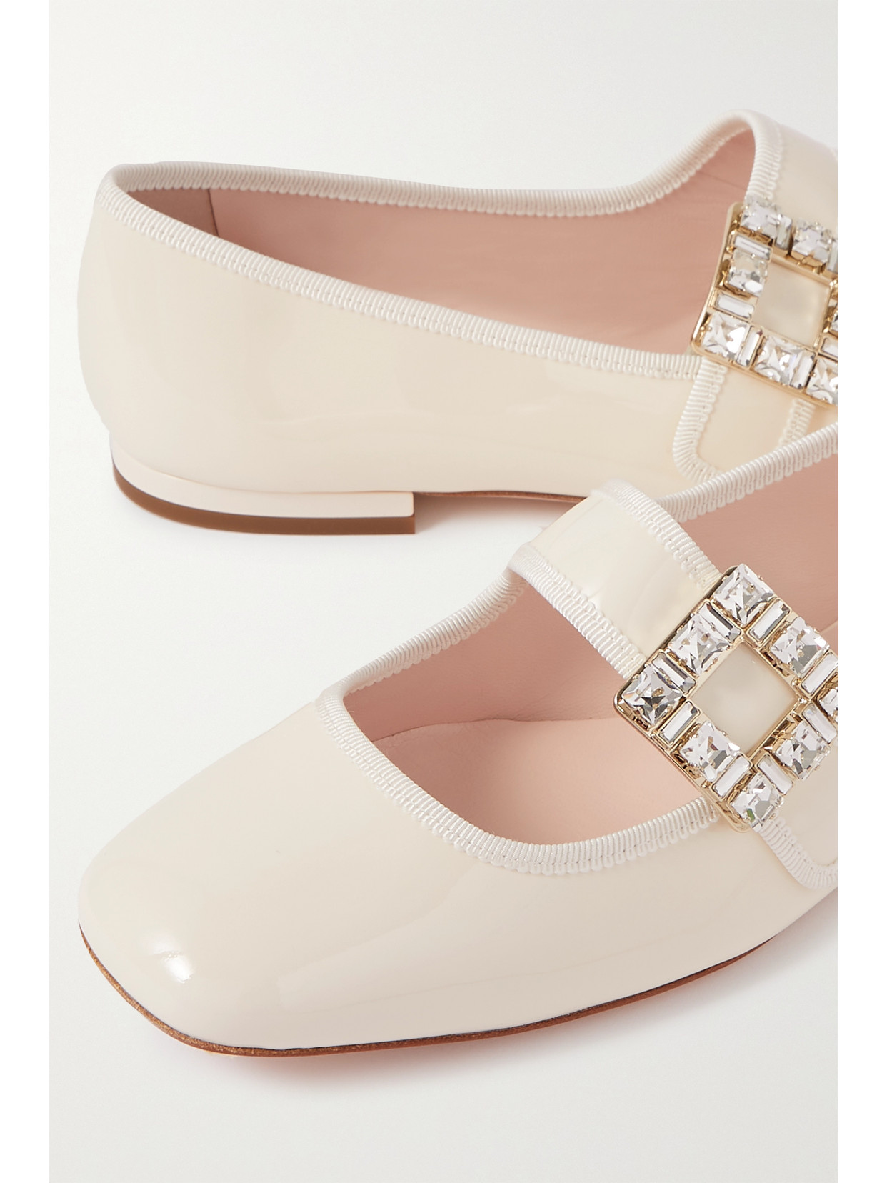 Très Vivier Crystal-Embellished Glossed-Leather Ballet Flats