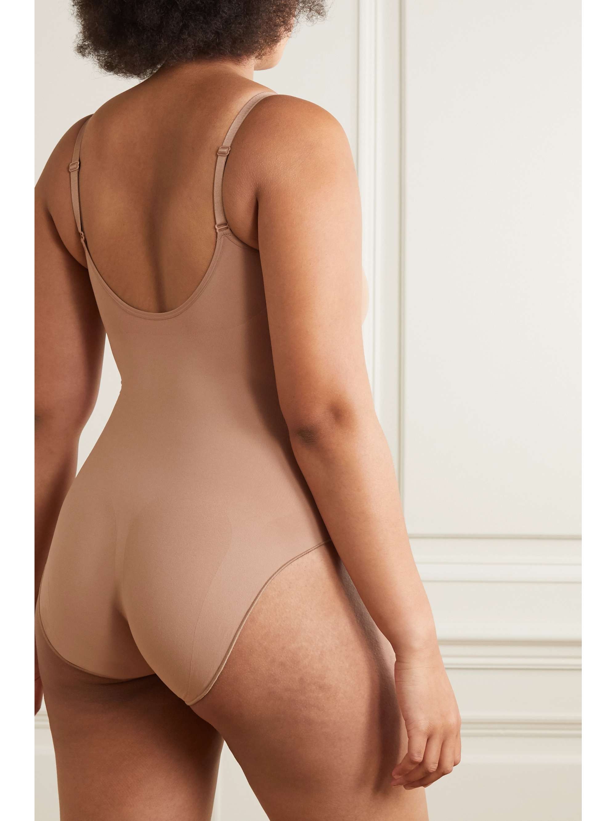 SKIMS Body galbant Seamless Sculpt, Mica