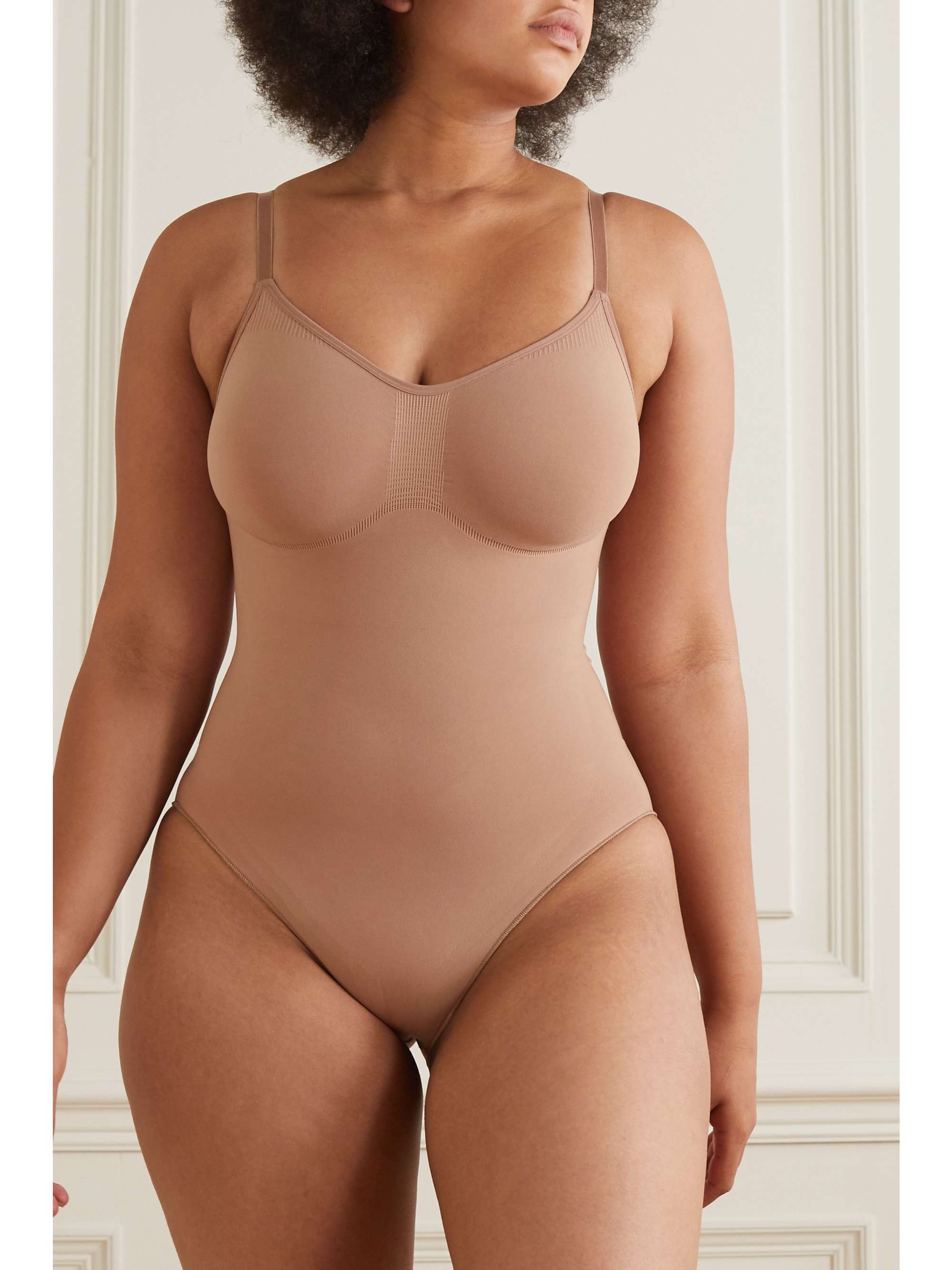 SKIMS Body galbant Seamless Sculpt, Mica