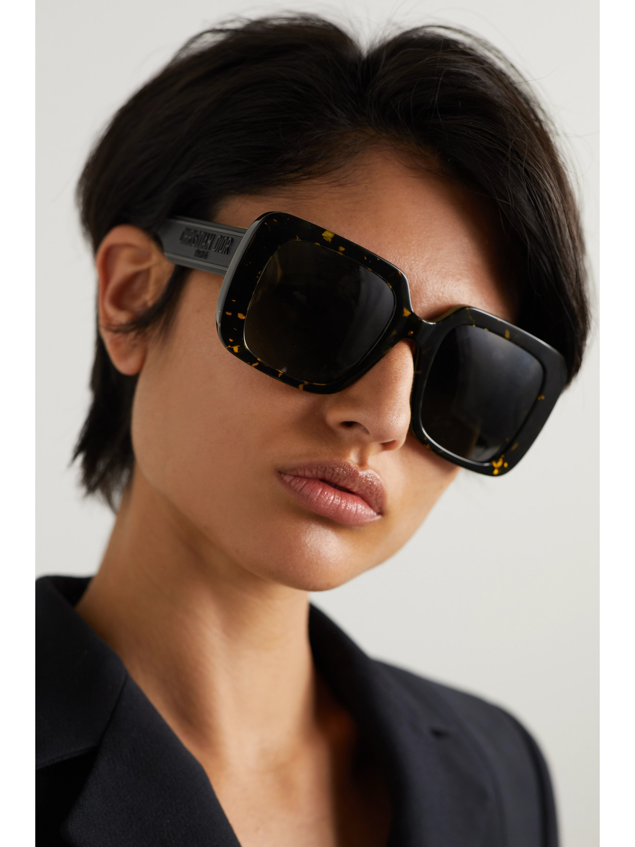 Dior Wildior S3U square-frame acetate sunglasses with case Dior Wildior S3U square-frame acetate sunglasses | REVERSIBLE main image 3