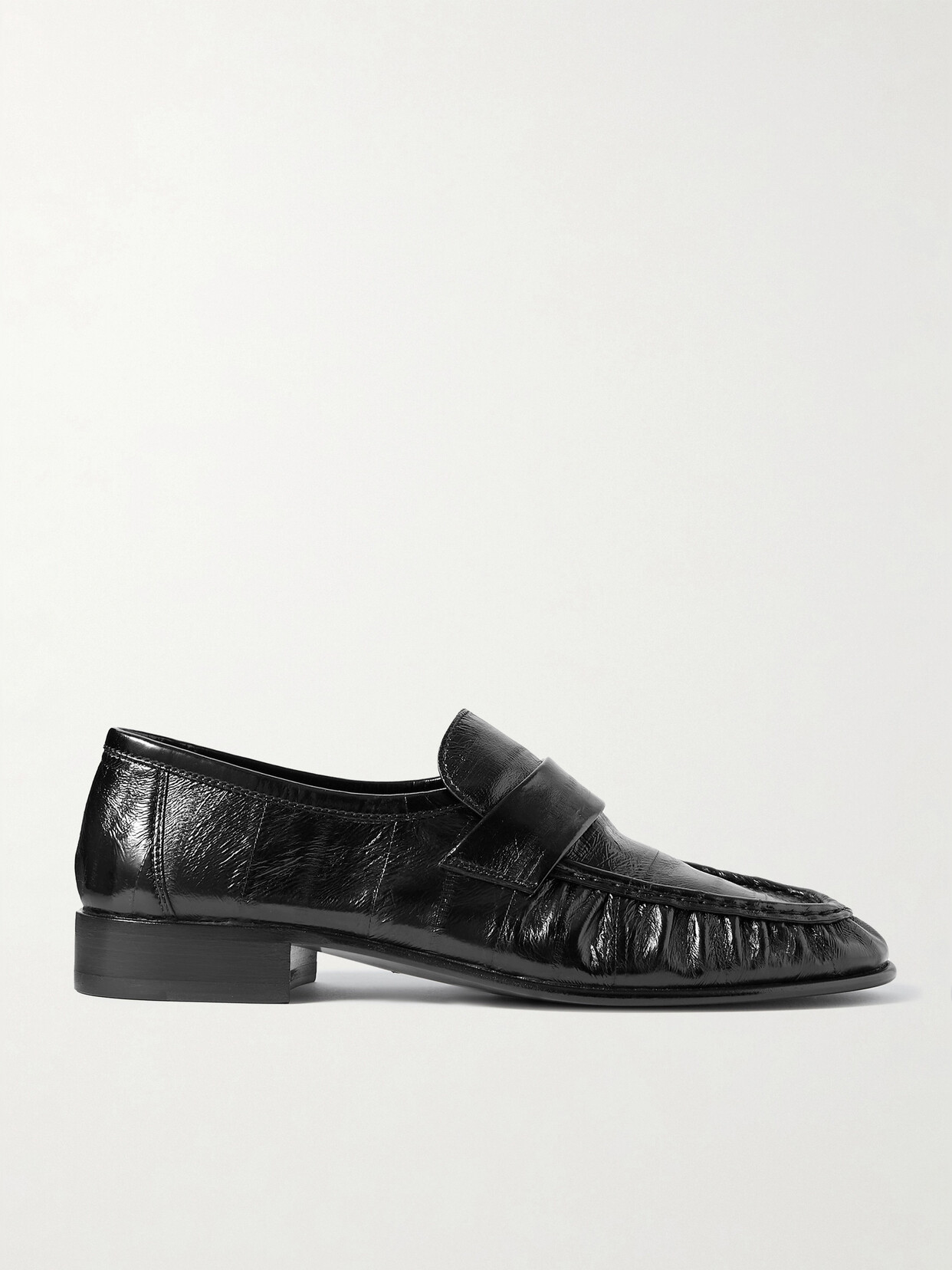 The Row Eel Crinkled Glossed-leather Loafers In Black