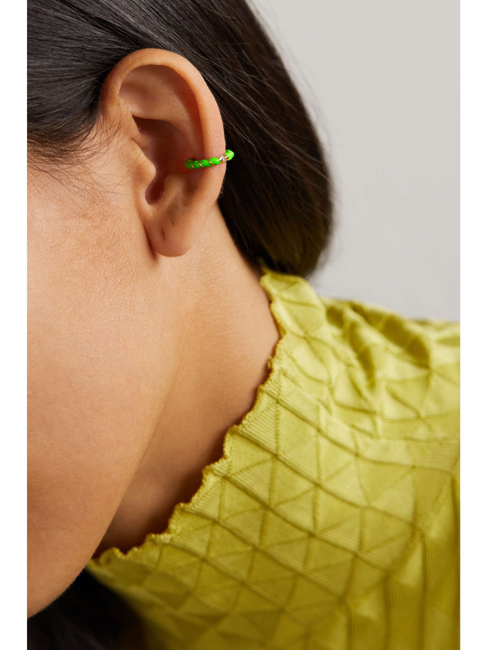 YVONNE LÉON Mini Torsade 9-karat gold, enamel and diamond ear cuff
