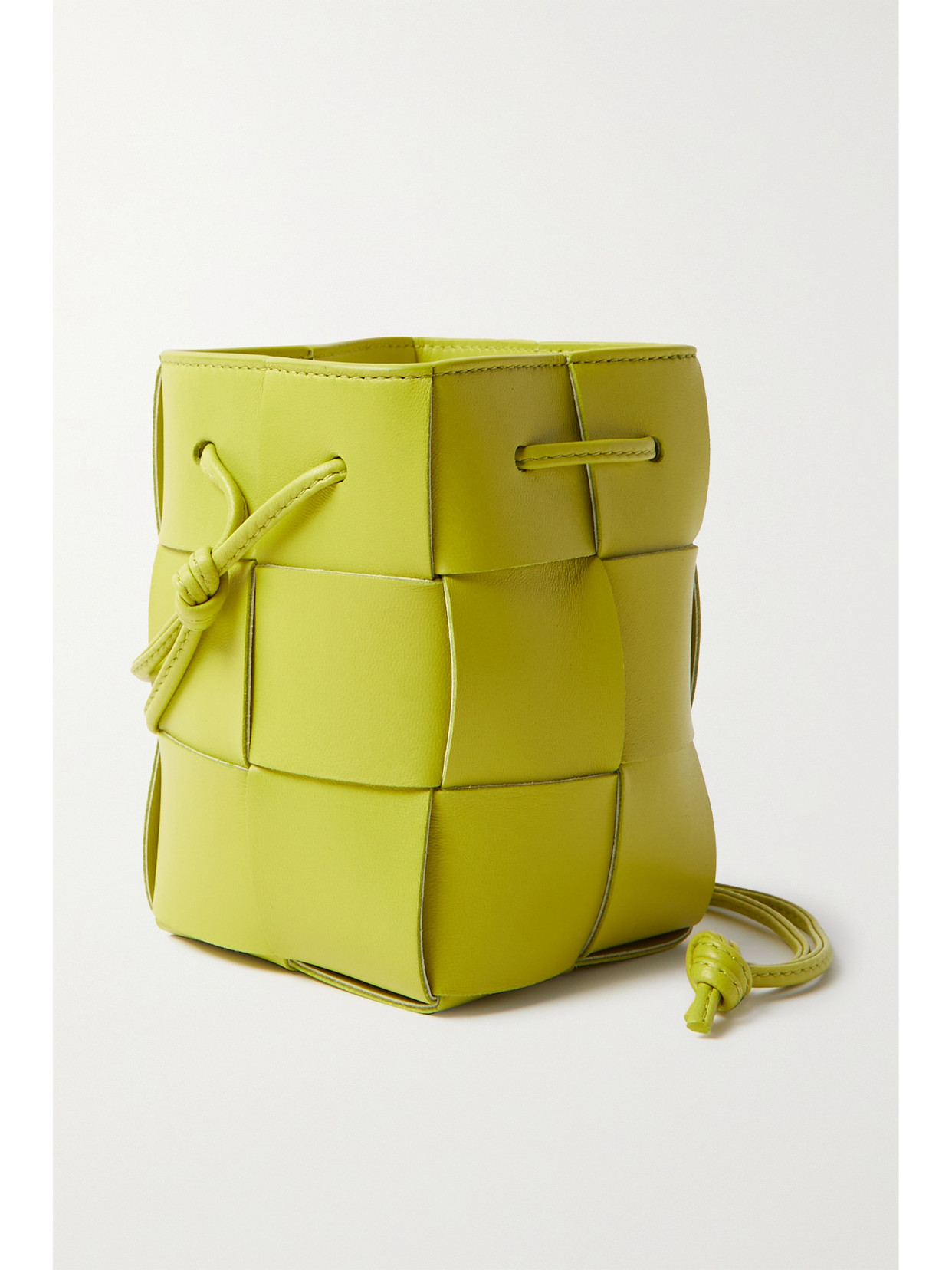 Bottega Cassette Mini Intrecciato Leather Bucket Bag In Green