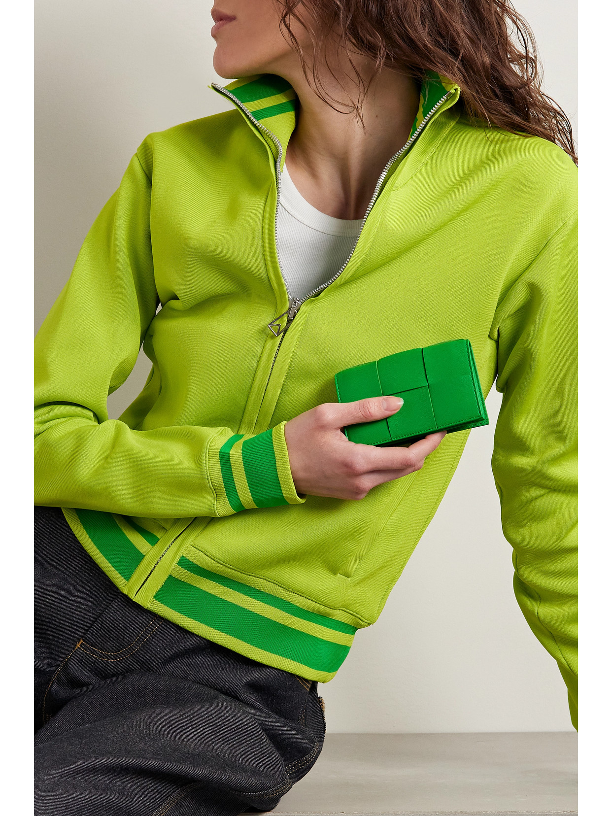 Shop Bottega Veneta Cassette Intrecciato Leather Cardholder In Green