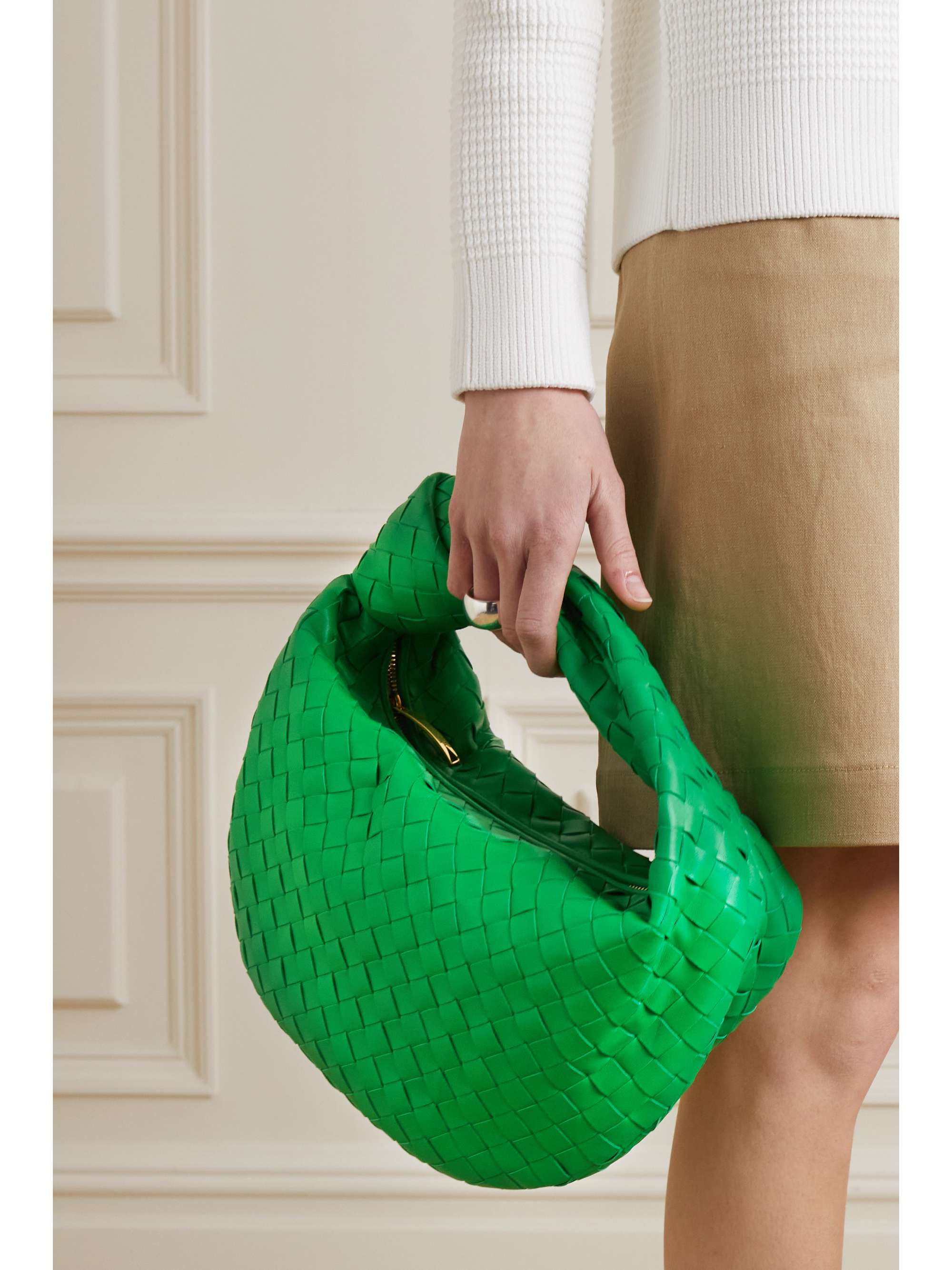 Green Jodie Teen knotted intrecciato leather tote | BOTTEGA VENETA ...