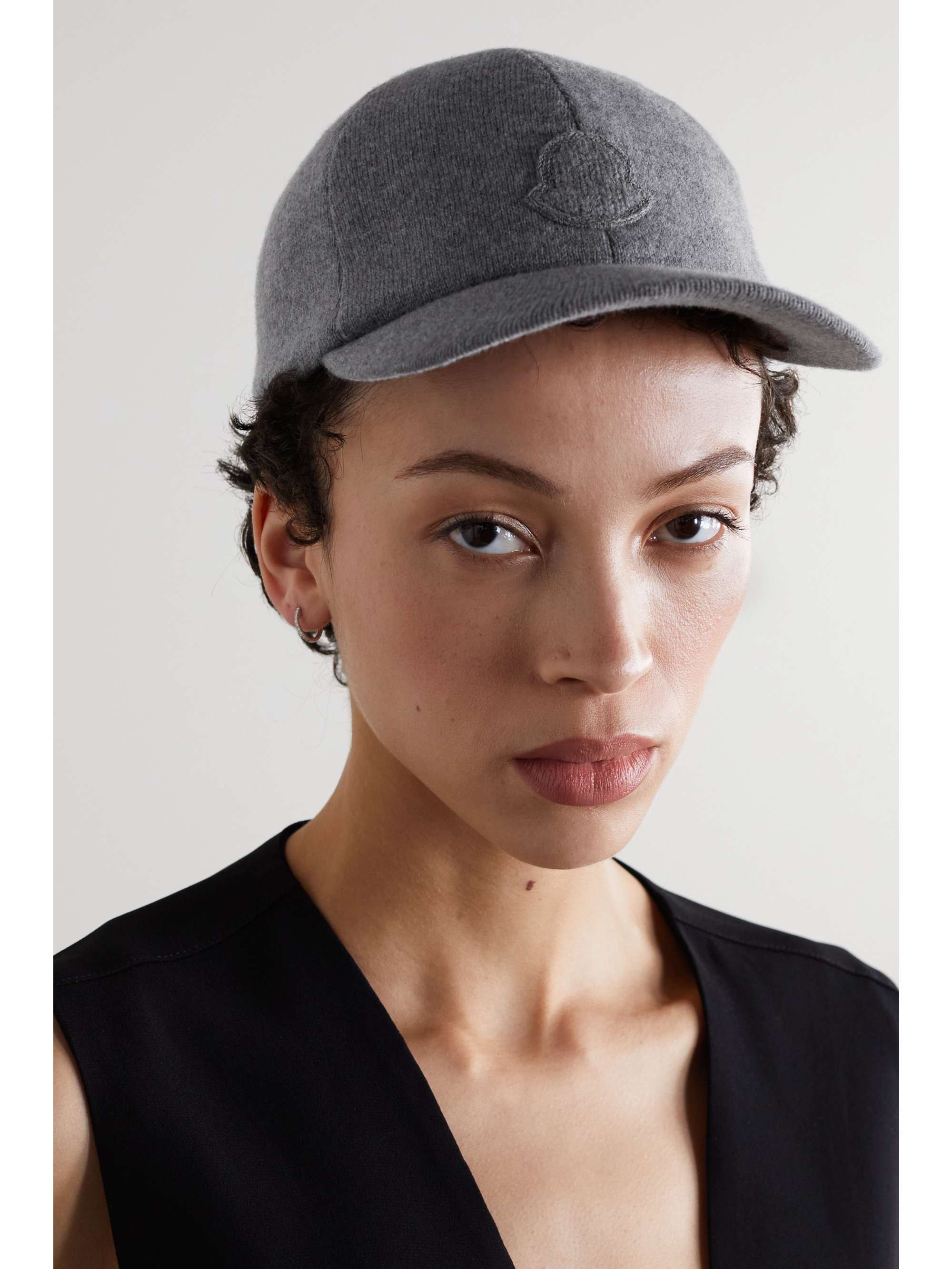 Gray Wool and cashmere-blend baseball 
