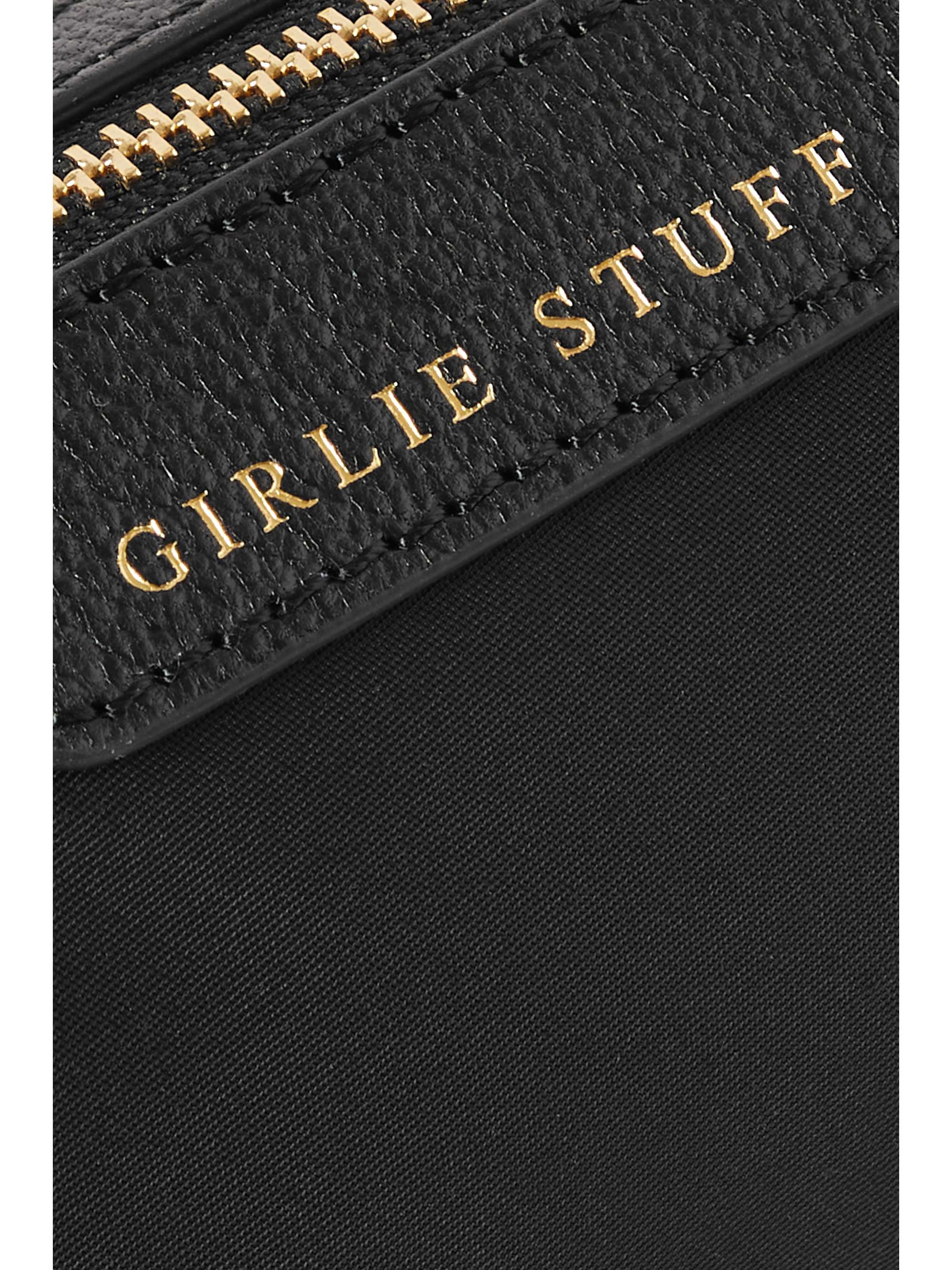 ANYA HINDMARCH + NET SUSTAIN Girlie Stuff Kosmetiktasche aus ECONYL® mit Besätzen aus strukturiertem Leder