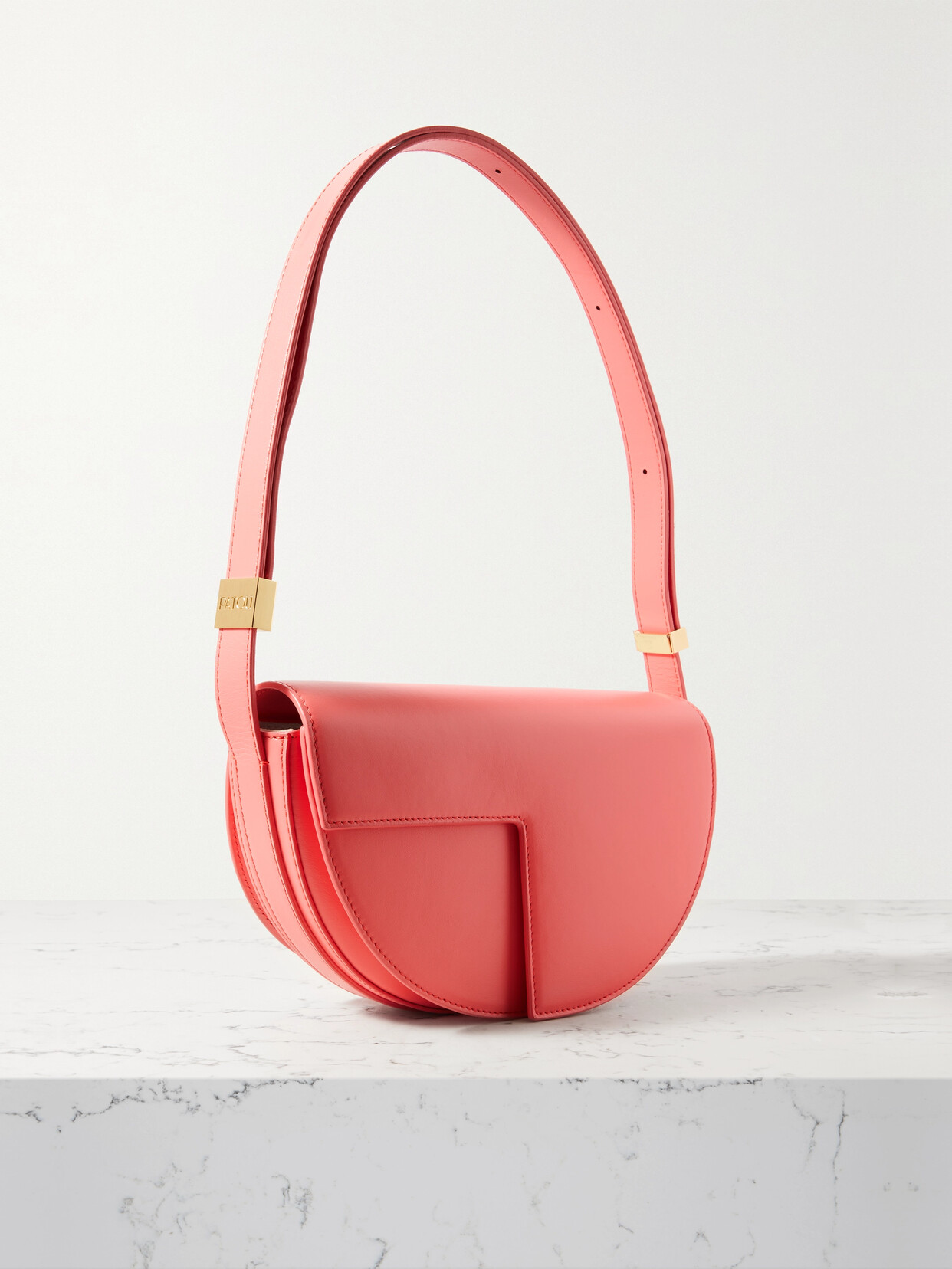 Patou Le  Leather Shoulder Bag In Pink