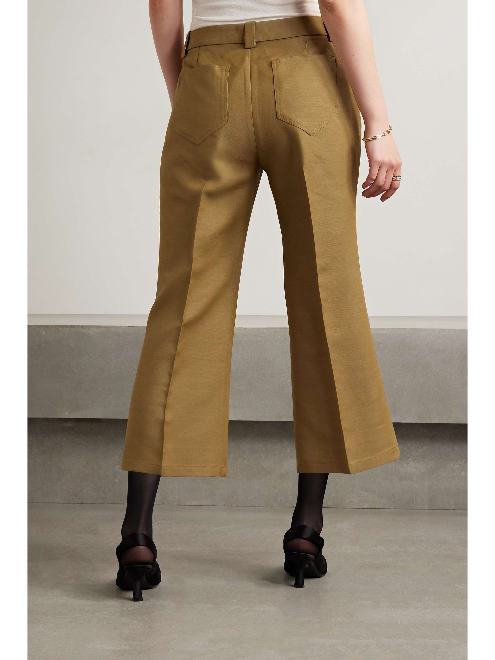 KHAITE Pantalon large raccourci en cady Harlen