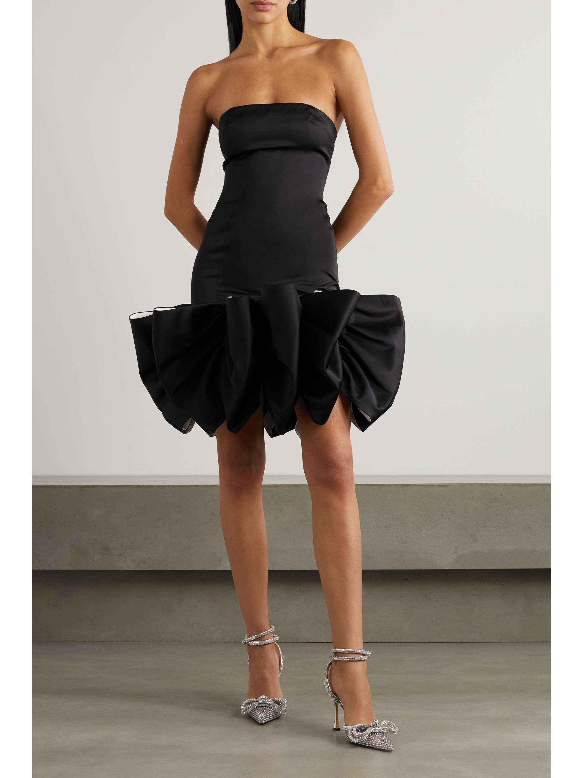 ROTATE BIRGER CHRISTENSEN Mini-robe en satin recyclé à volants Leiza - NET SUSTAIN