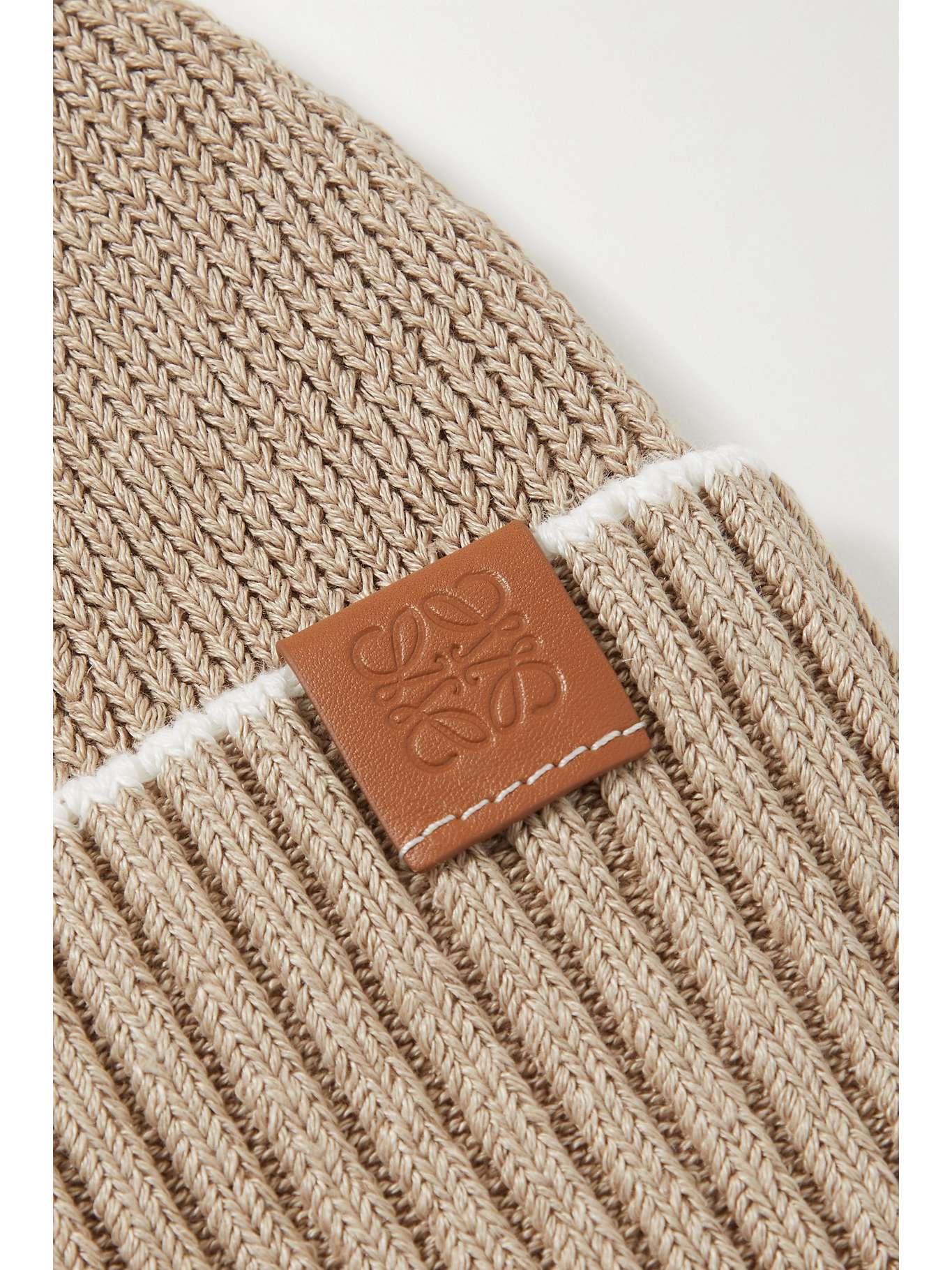 loewe beanie sale