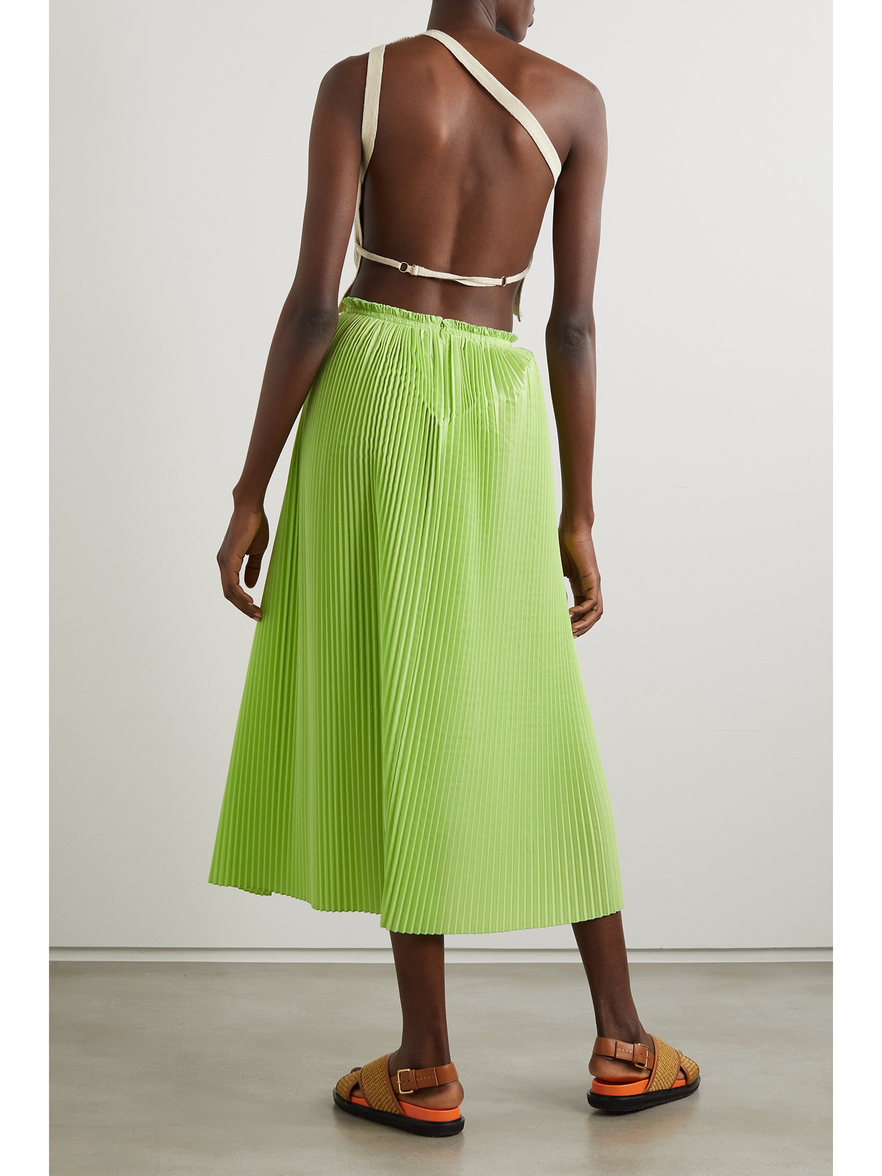 Rosie Assoulin Varina Pleated Poplin Midi Skirt In Green