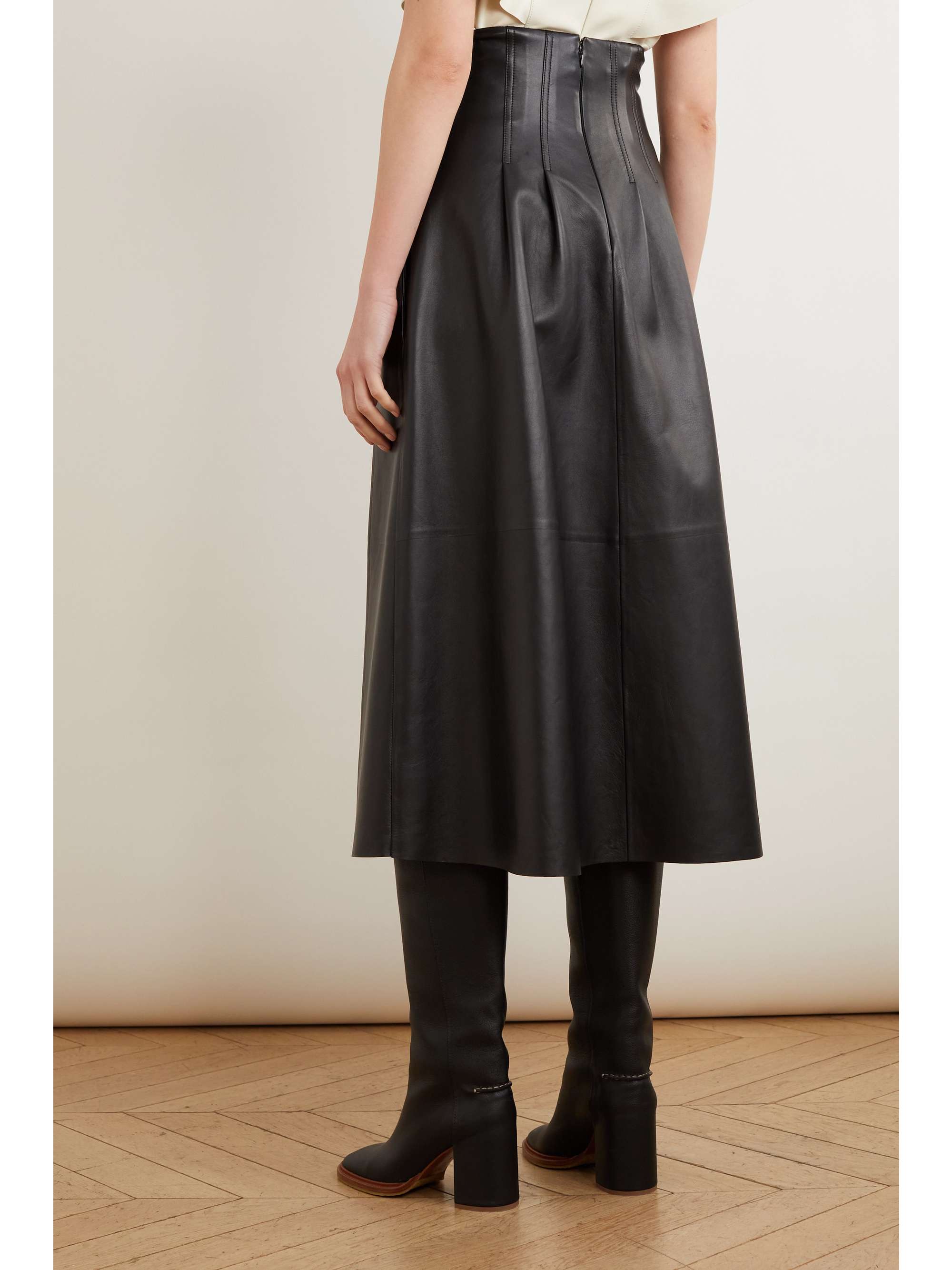 CHLOÉ Leather midi skirt