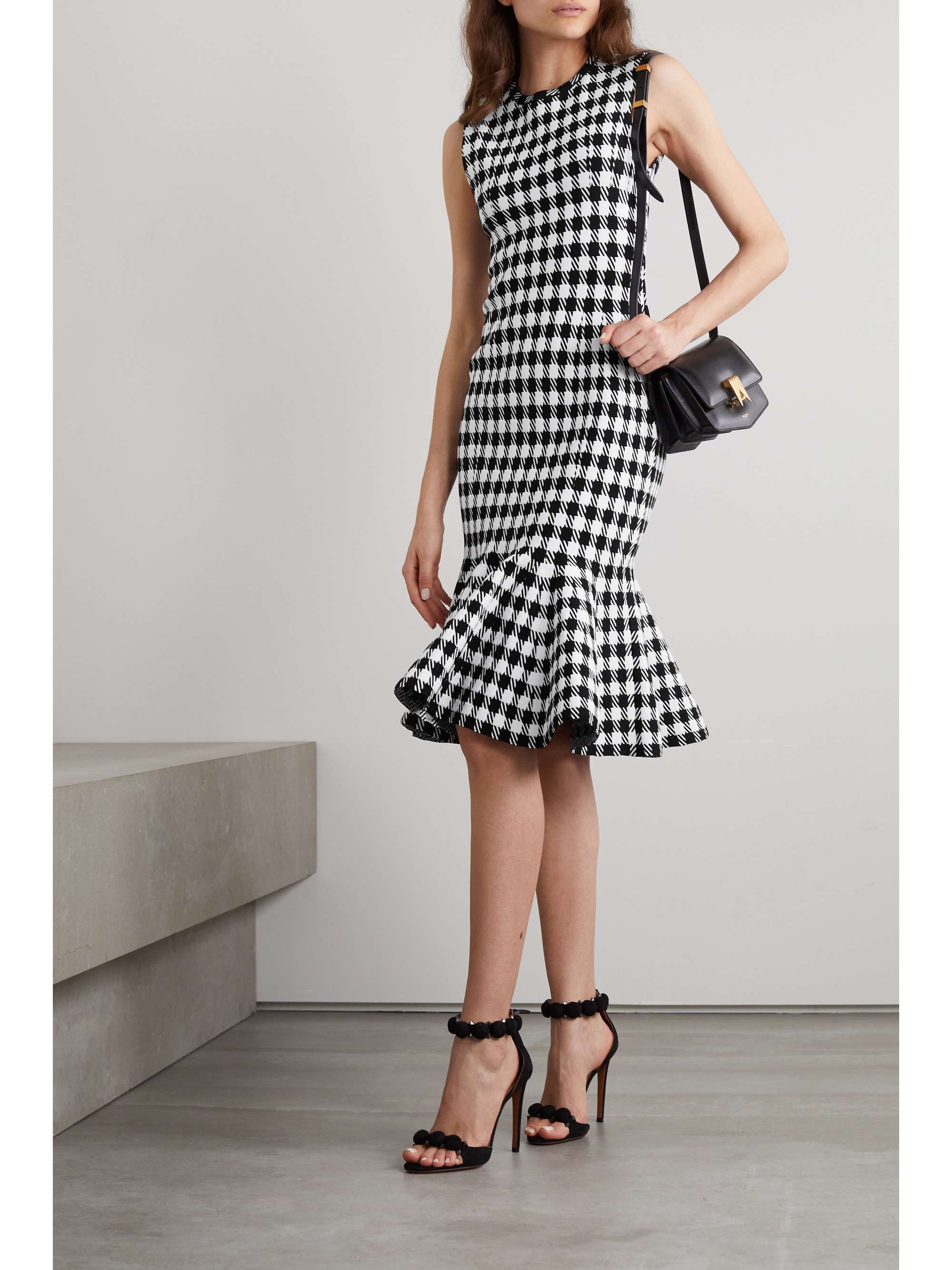ALAÏA Ruffled houndstooth woven midi dress | NET-A-PORTER