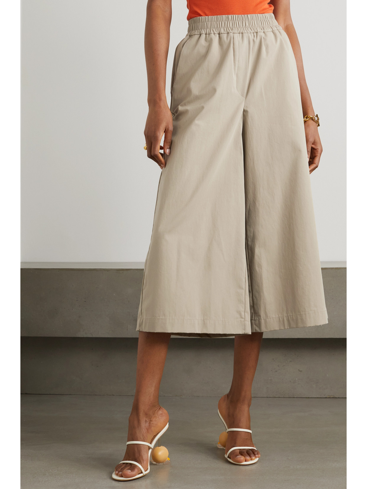LOEWE photo