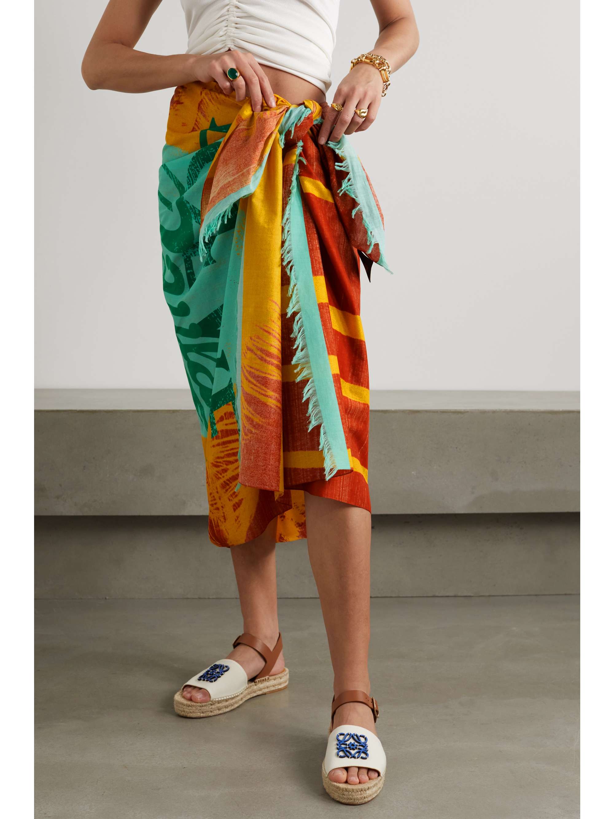 LOEWE x Paula's Ibiza 流苏印花纯棉巴里纱裹身式沙滩巾