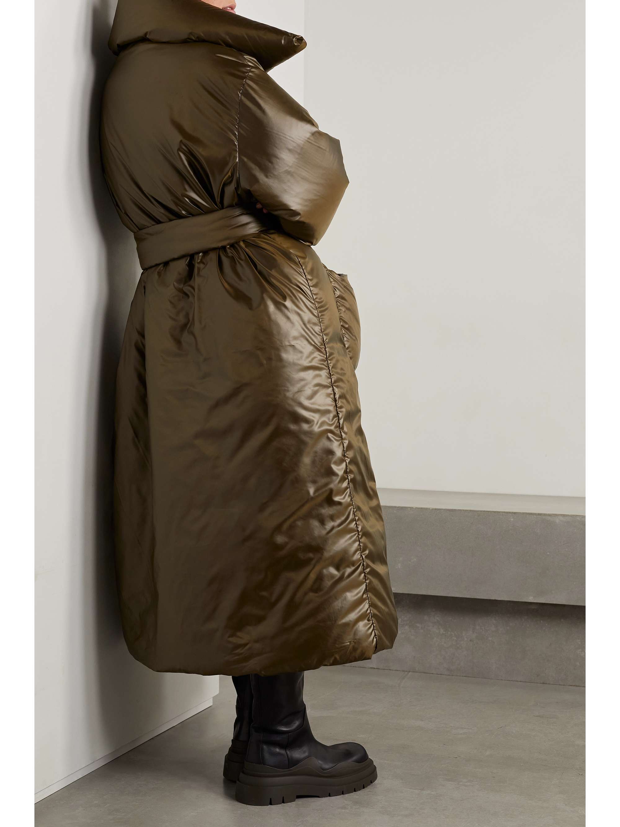 INTERIOR Joan metallic belted padded shell down coat