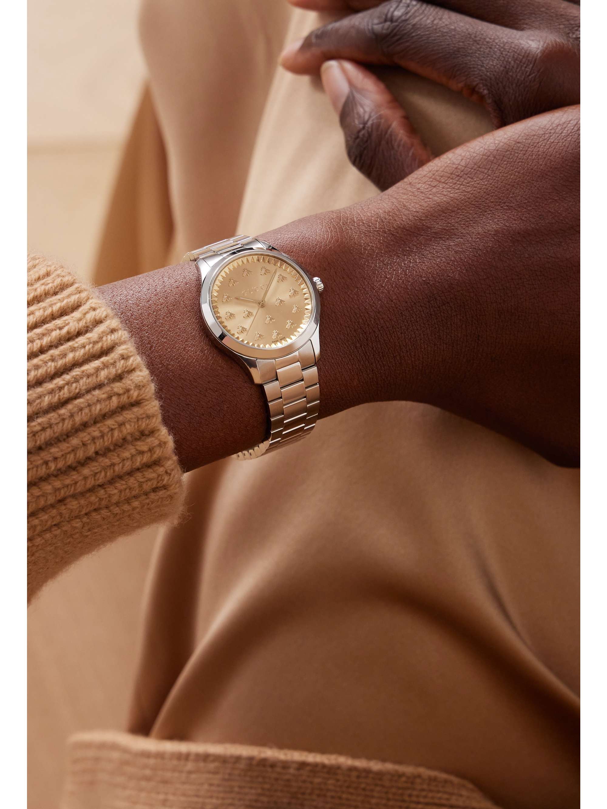 GUCCI Montre en acier inoxydable G-Timeless, 32 mm