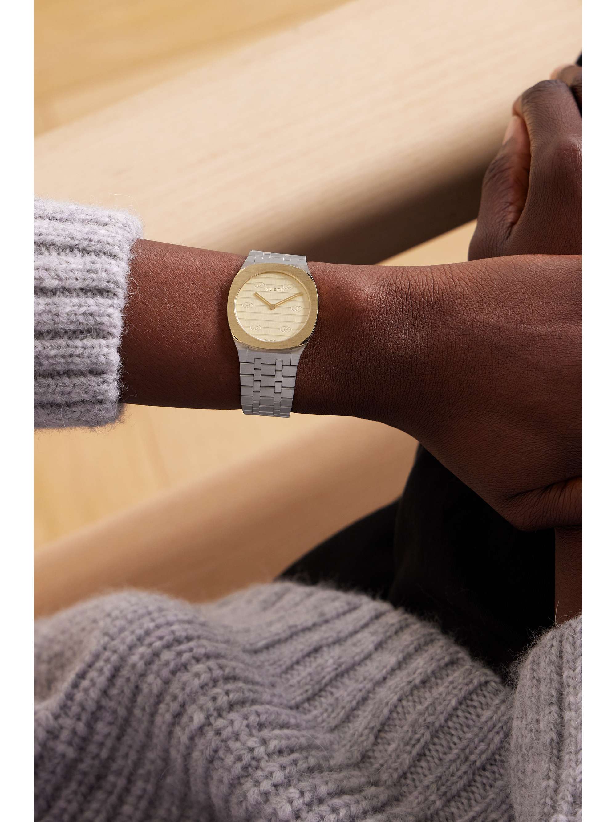 GUCCI Montre en plaqué or et en acier inoxydable Gucci 25H S, 30 mm