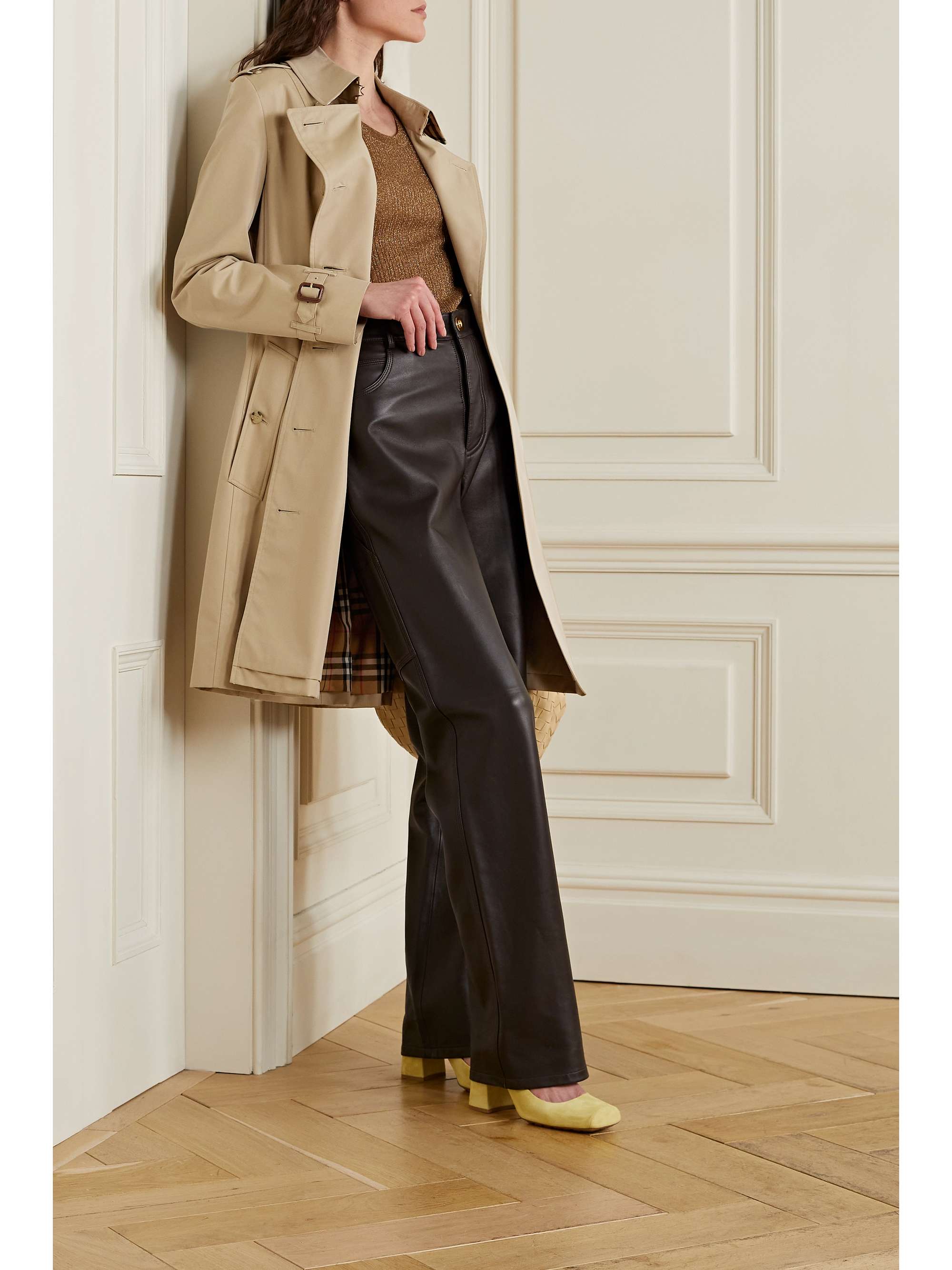 Classic Burberry trench coat in beige