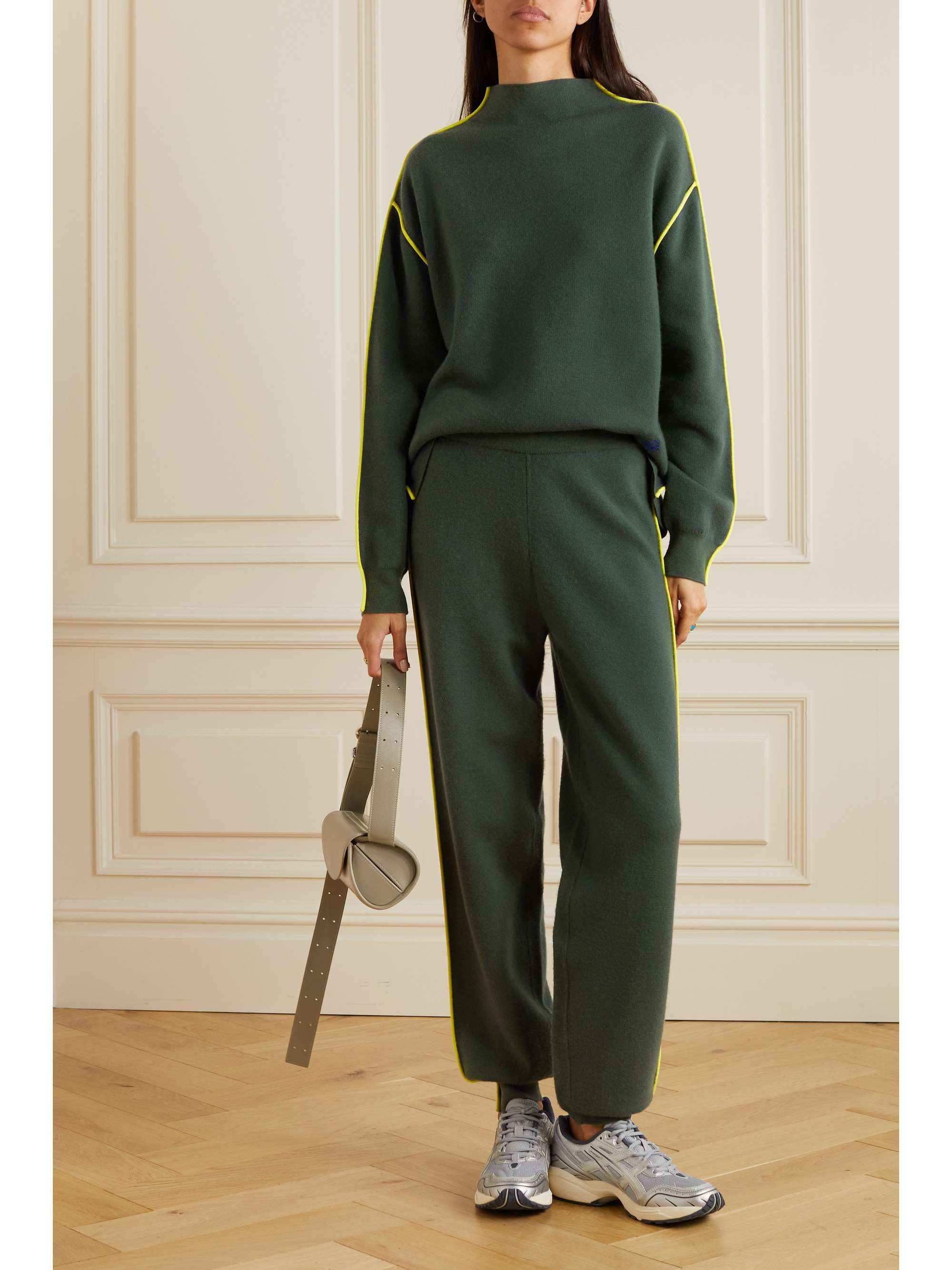 TORY SPORT Jogginghose mit schmal zulaufendem Bein aus einer Wollmischung