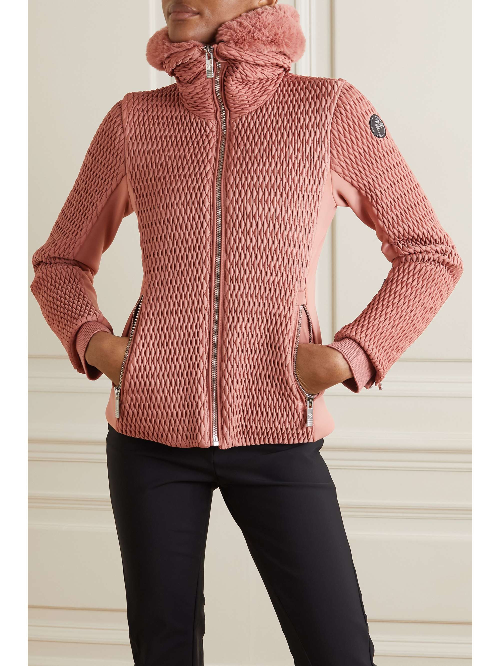 FUSALP Montana Skijacke aus gestepptem Thindown™-Material und Sorona® mit Faux-Faur-Besatz