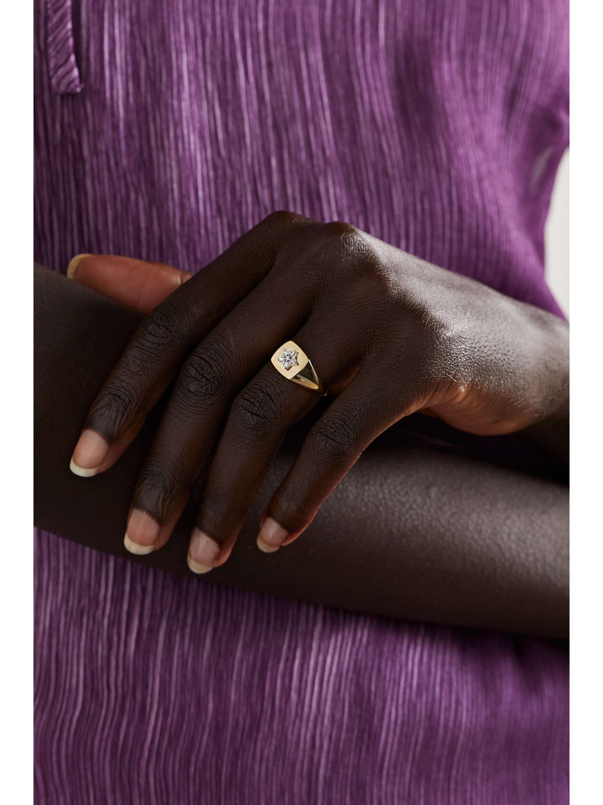 STONE AND STRAND Starbright 10-karat gold diamond ring