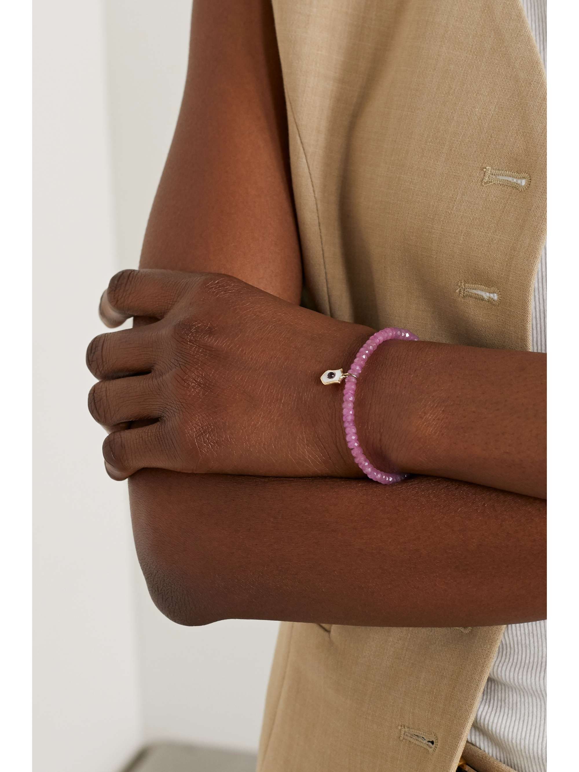 SYDNEY EVAN Armband mit Mondsteinen, Details aus 14 Karat Gold, Emaille und Saphiren