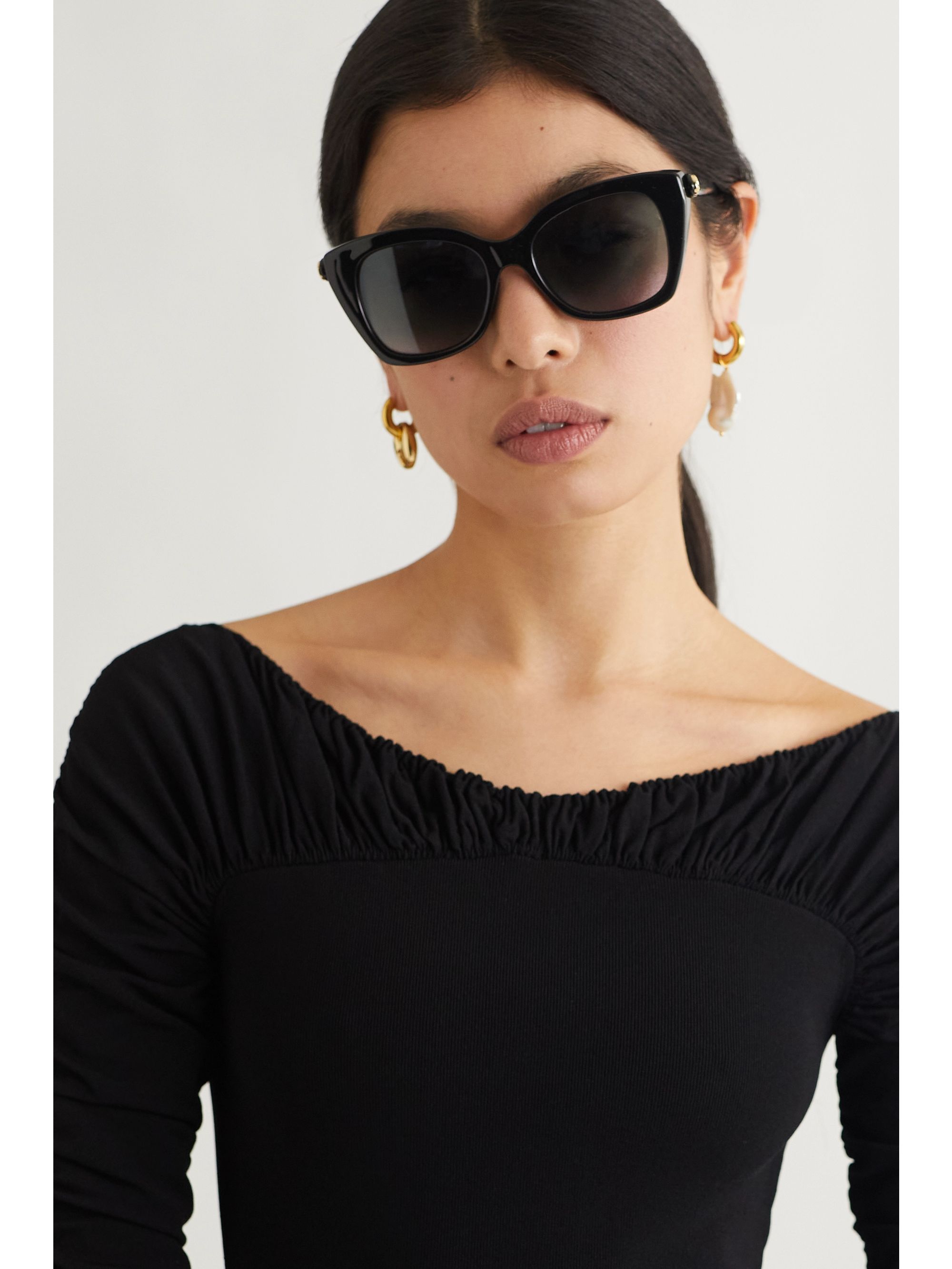 gucci cat eye sunglasses black