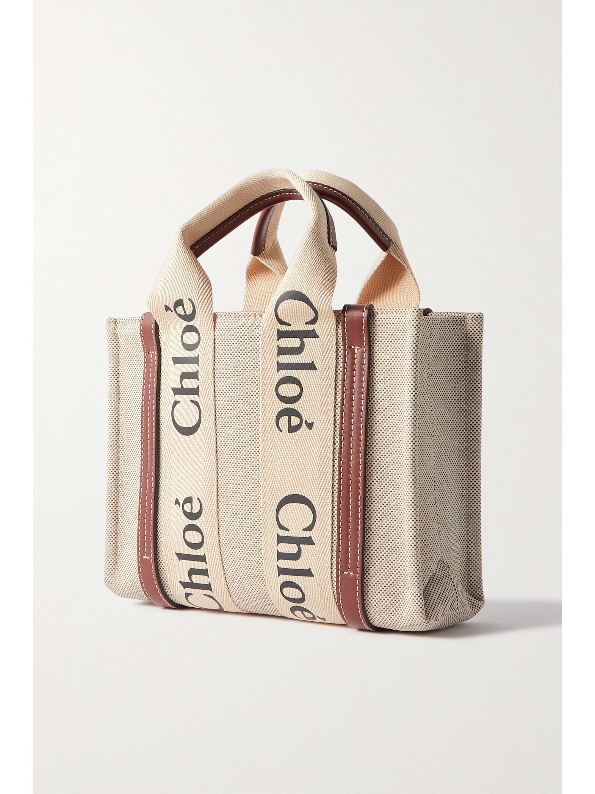 CHLOÉ + NET SUSTAIN Woody small embroidered leather-trimmed linen tote