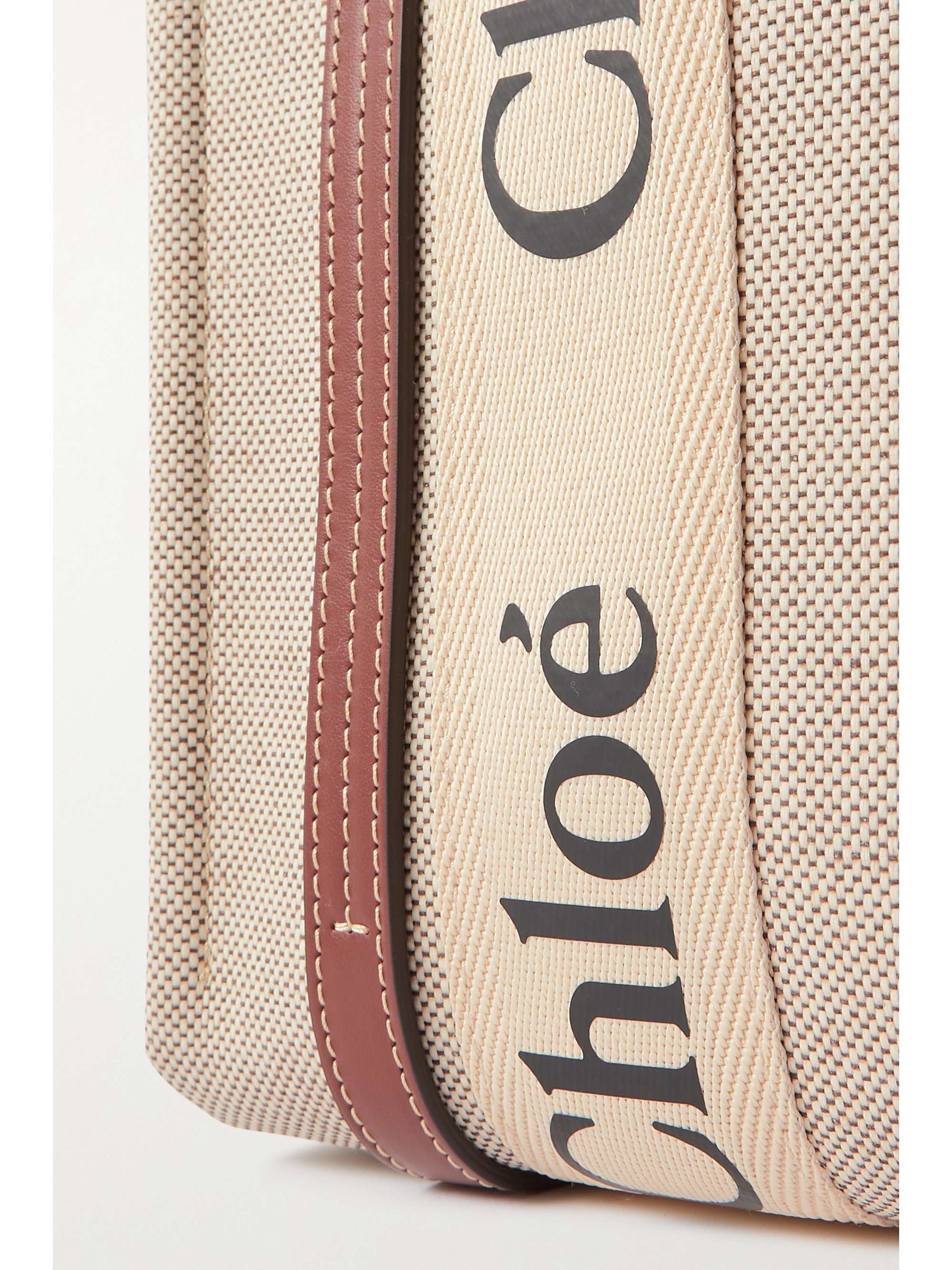 CHLOÉ + NET SUSTAIN Woody small embroidered leather-trimmed linen tote