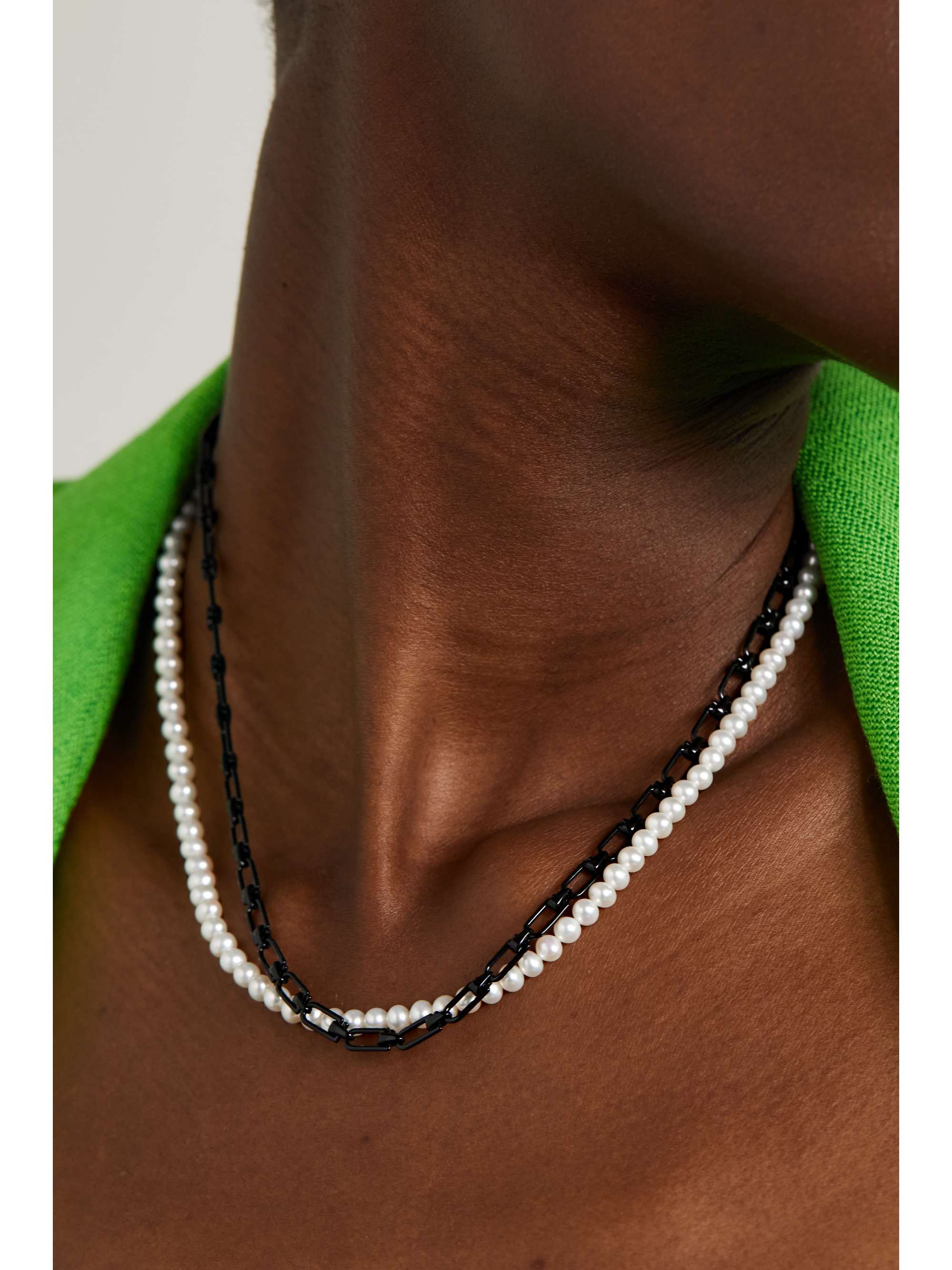 EÉRA White gold, silver and pearl necklace