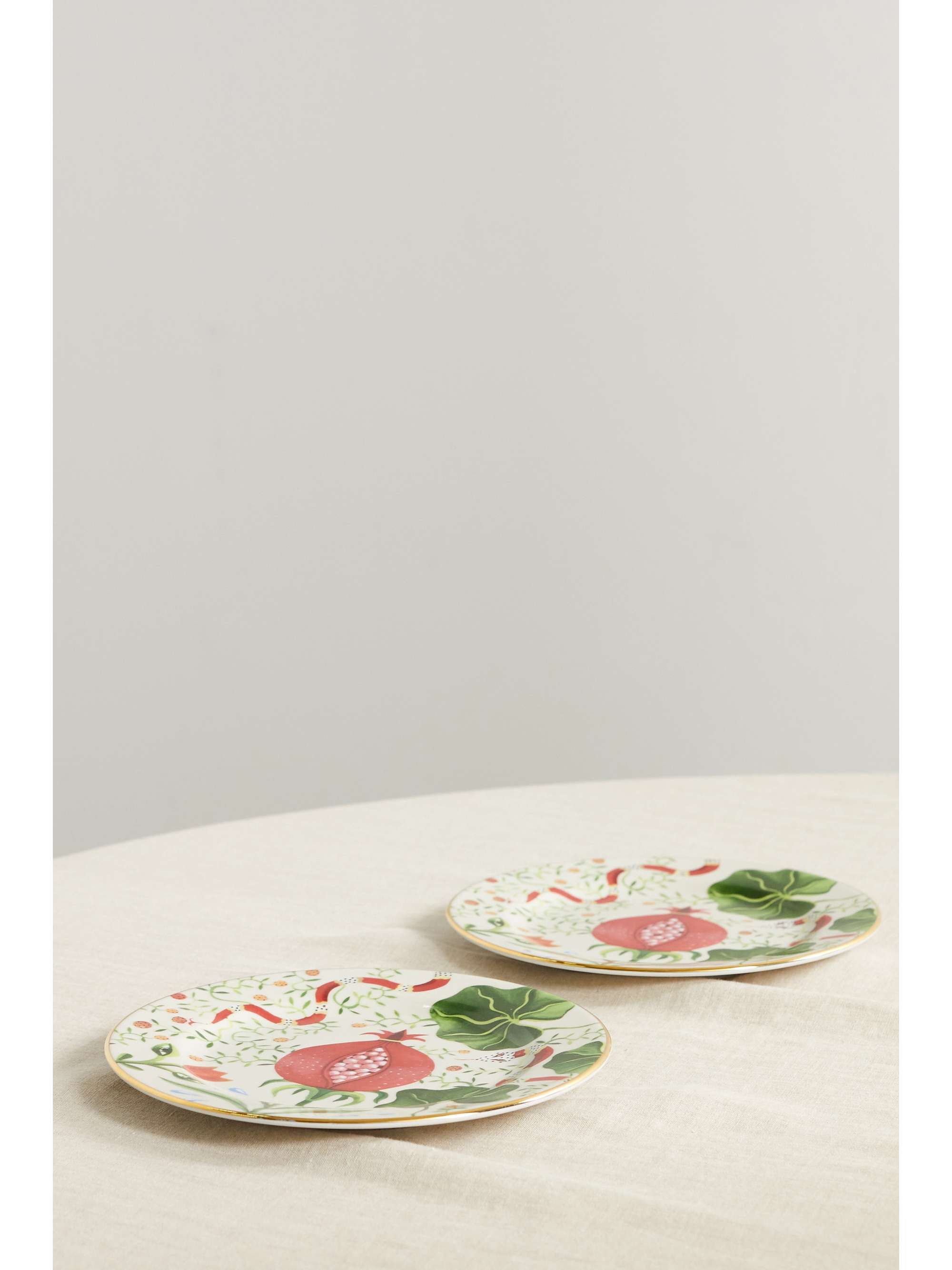 LA DOUBLEJ Set of two gold-plated porcelain dessert plates