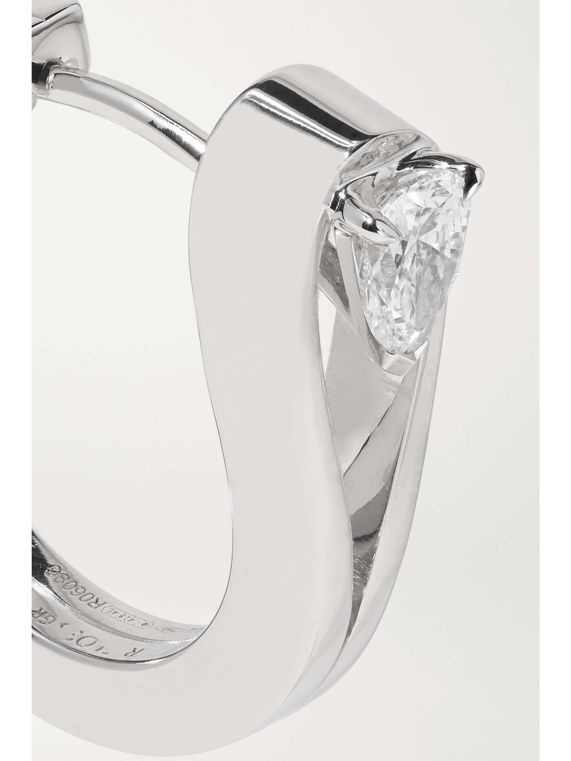 REPOSSI Serti Inversé 18-karat white gold diamond earring