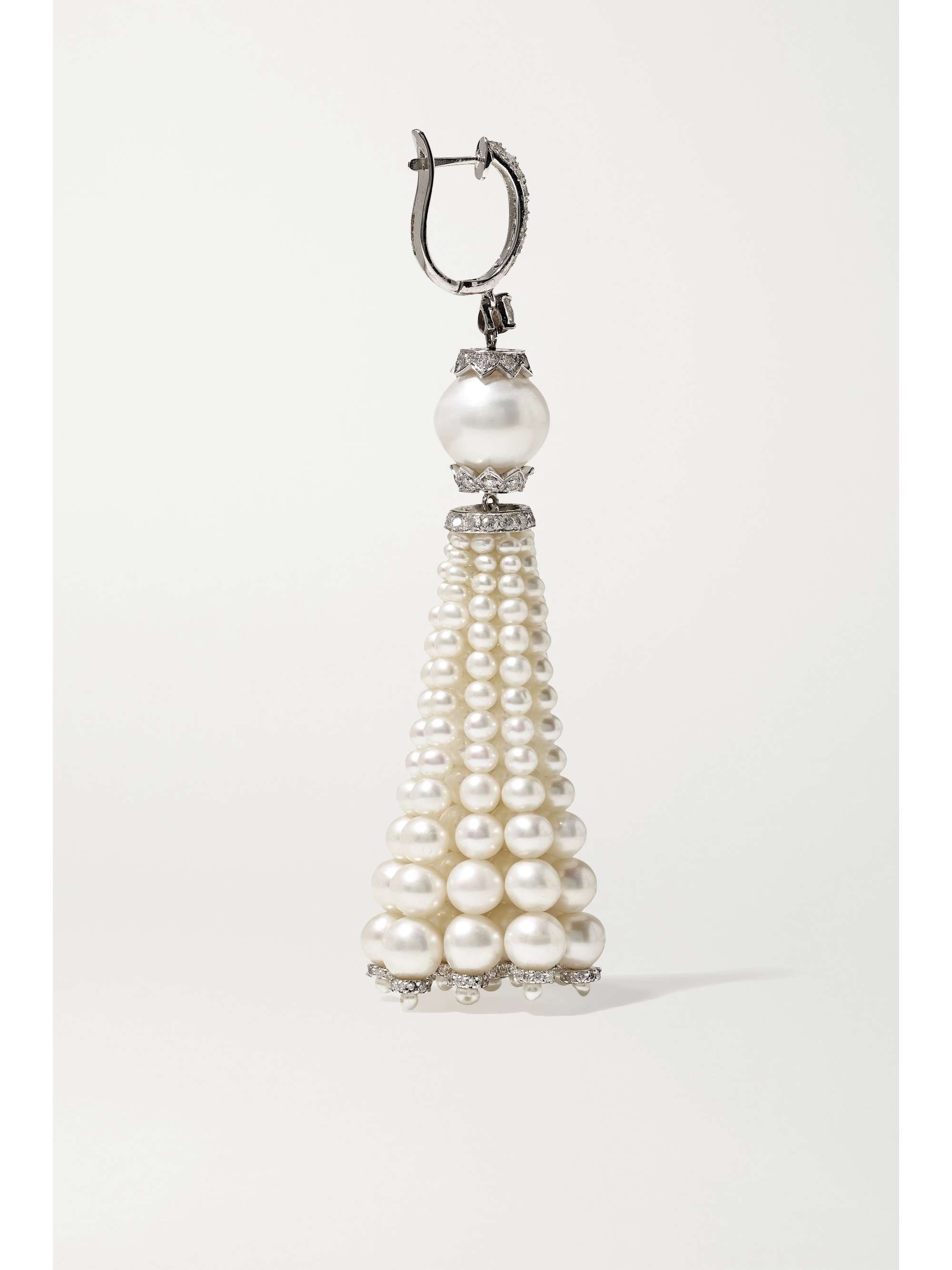 AMRAPALI LONDON 18-karat white gold, pearl and diamond earrings