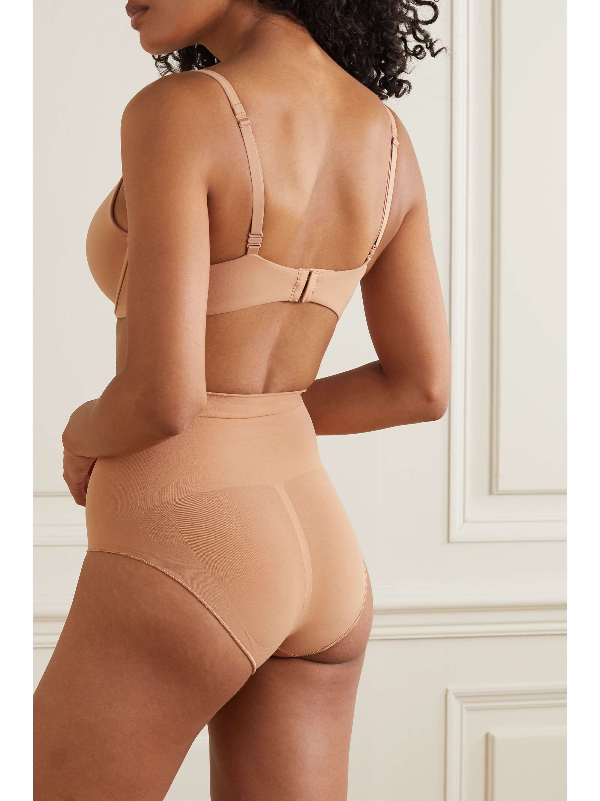 SKIMS Seamless Sculpt Sculpting Mid Waist briefs - Onyx