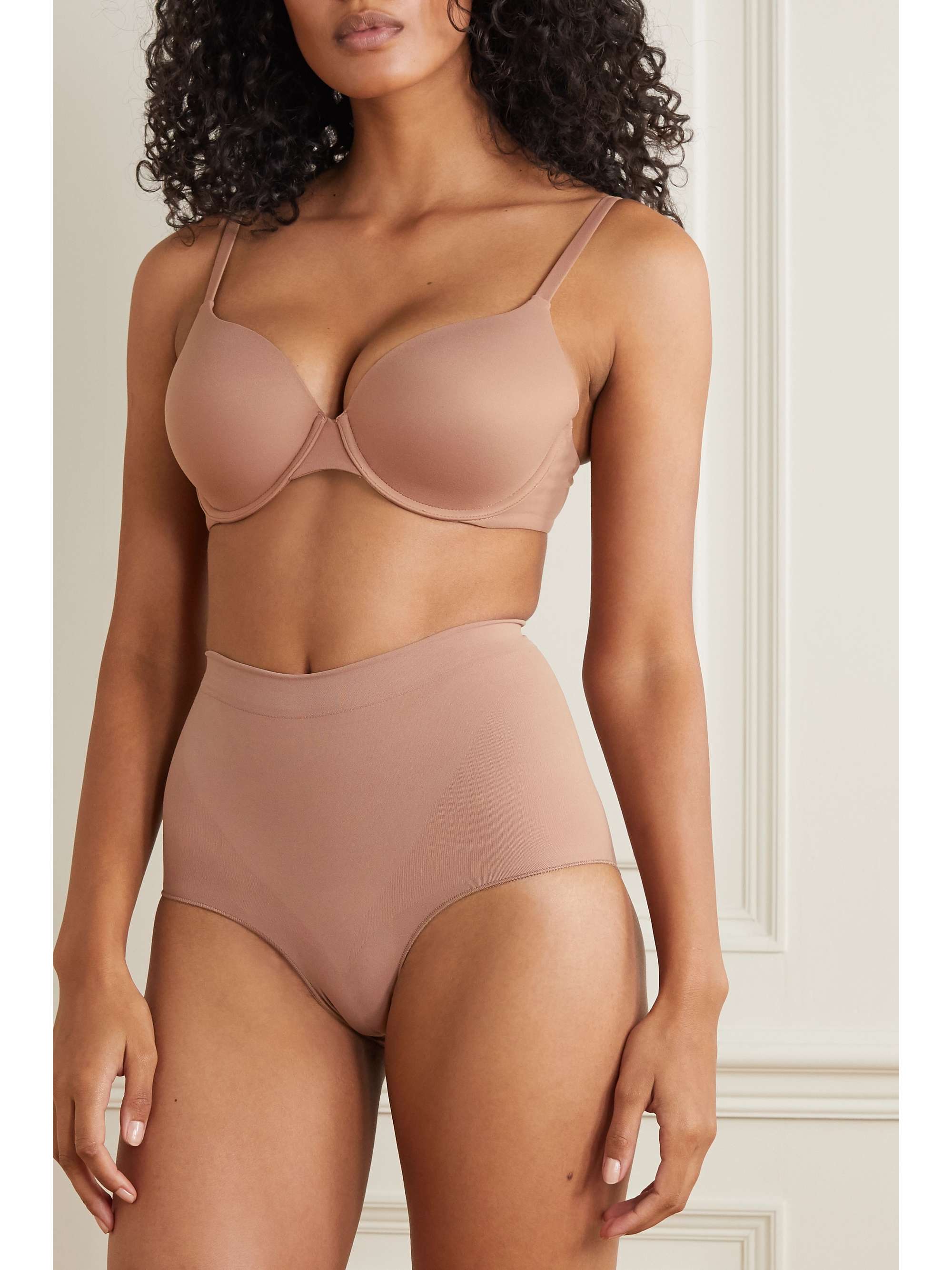 SKIMS Seamless Sculpt Sculpting Mid Waist briefs - Onyx