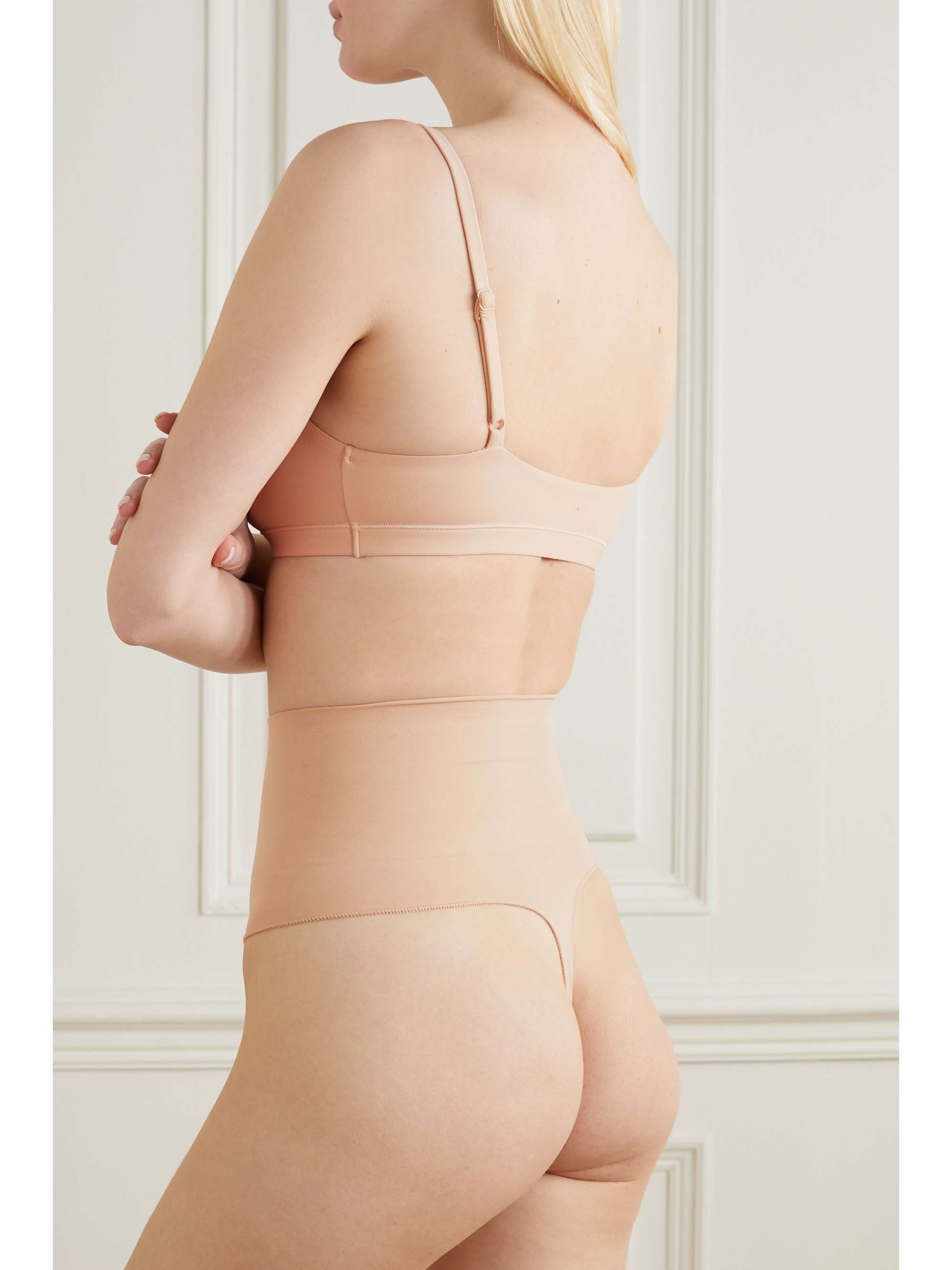 SKIMS Core Control thong - Sand