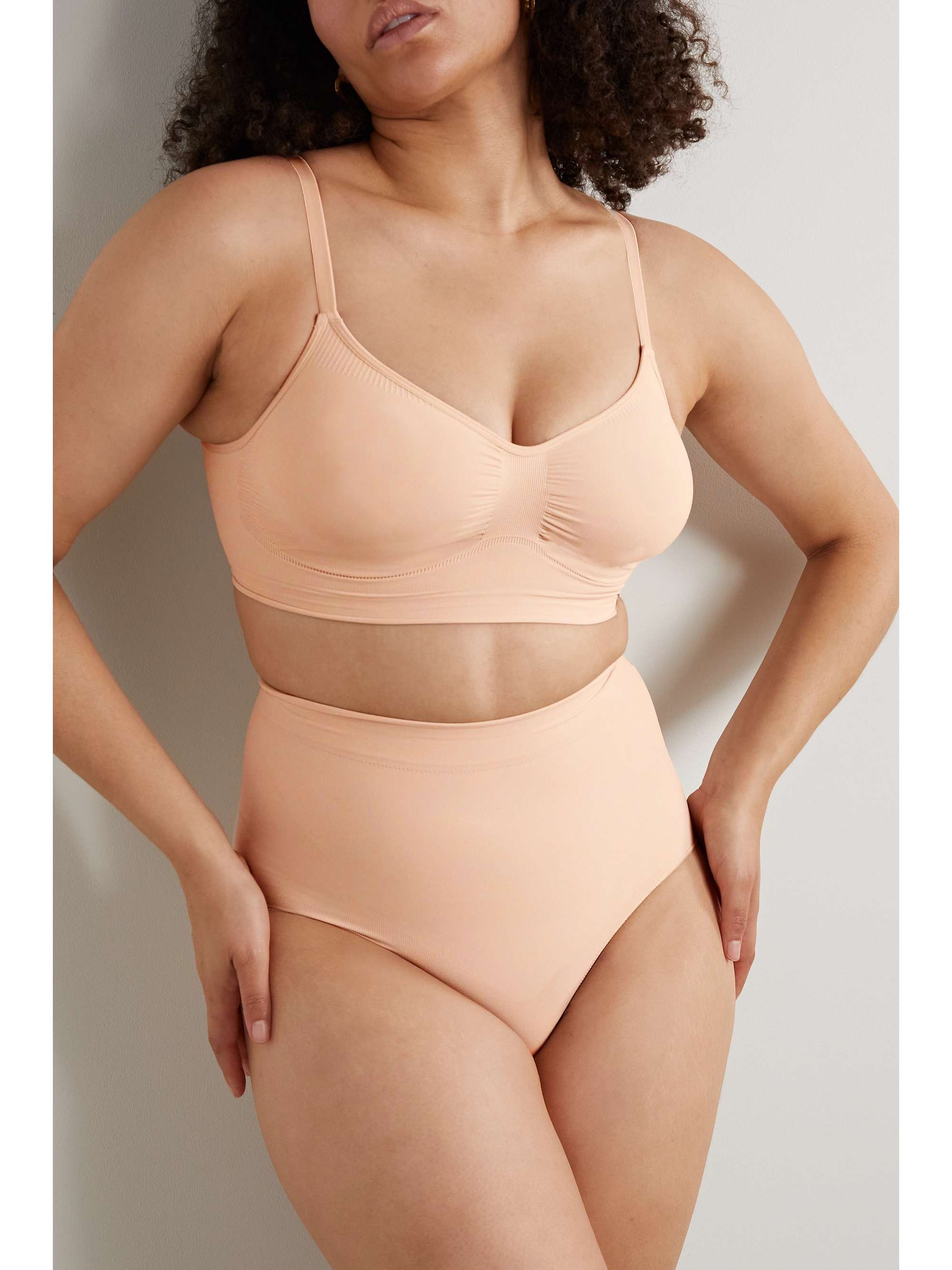 SKIMS Seamless Sculpt Sculpting Mid Waist briefs - Onyx