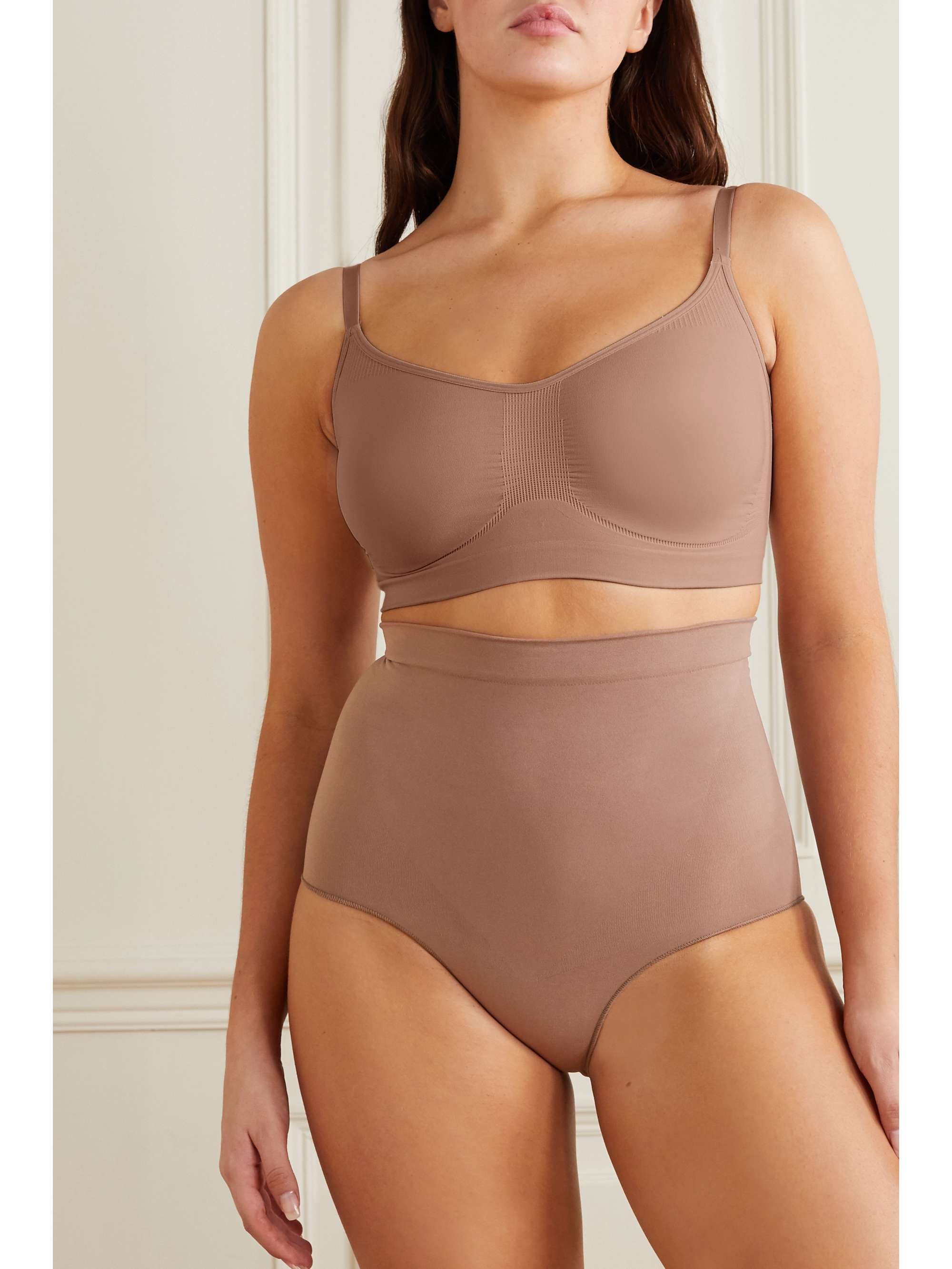 Pink Seamless Sculpt Sculpting bra Umber SKIMS NETAPORTER