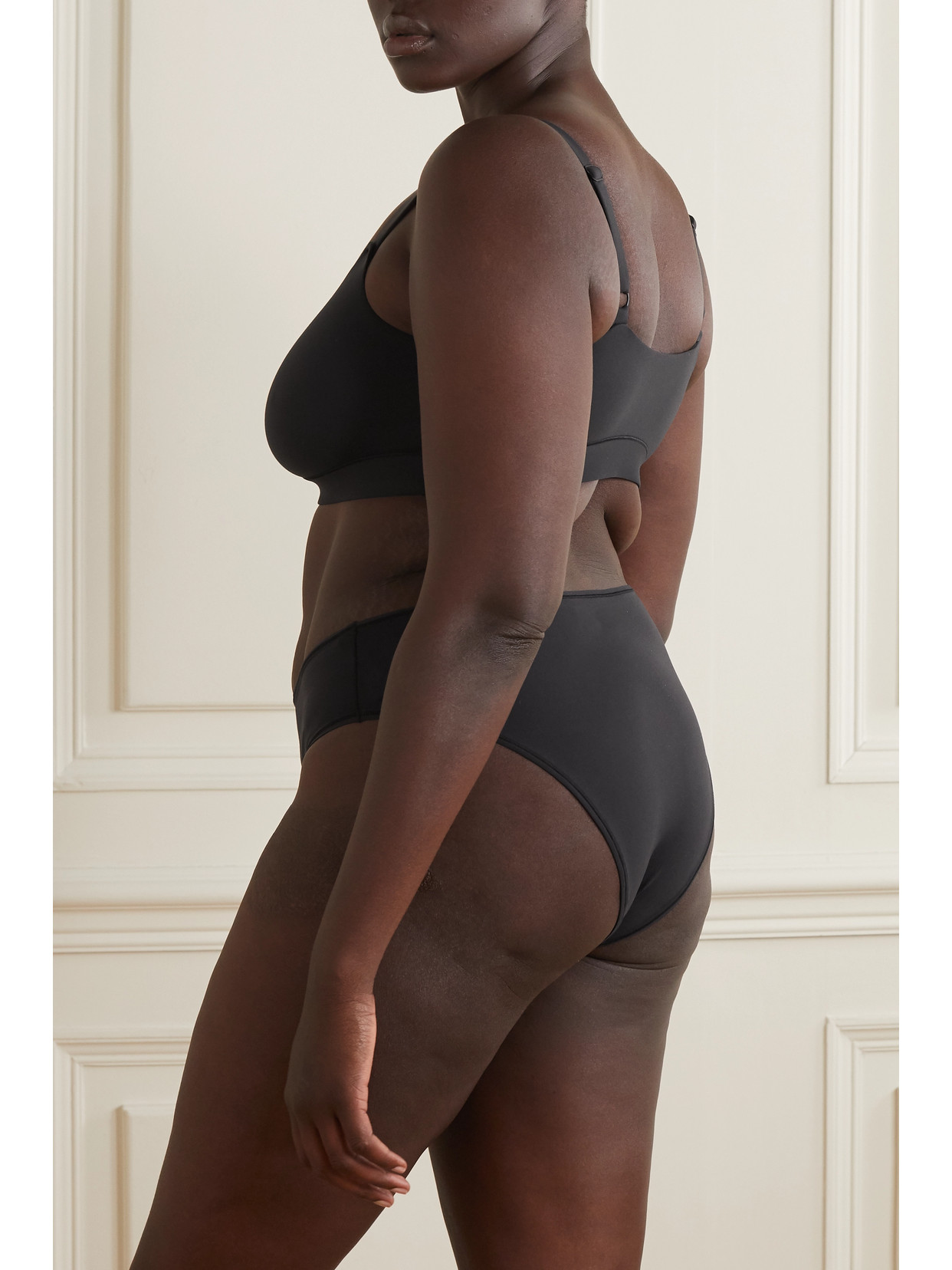 SKIMS FITS EVERYBODY CHEEKY BRIEFS