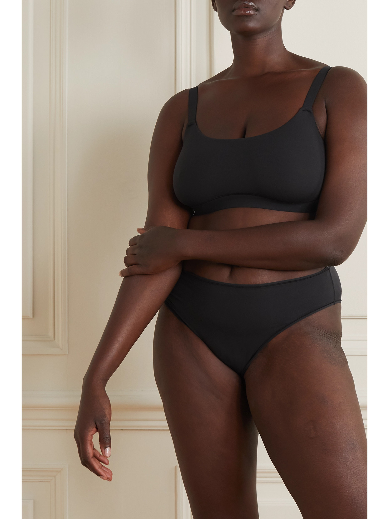SKIMS FITS EVERYBODY CHEEKY BRIEFS