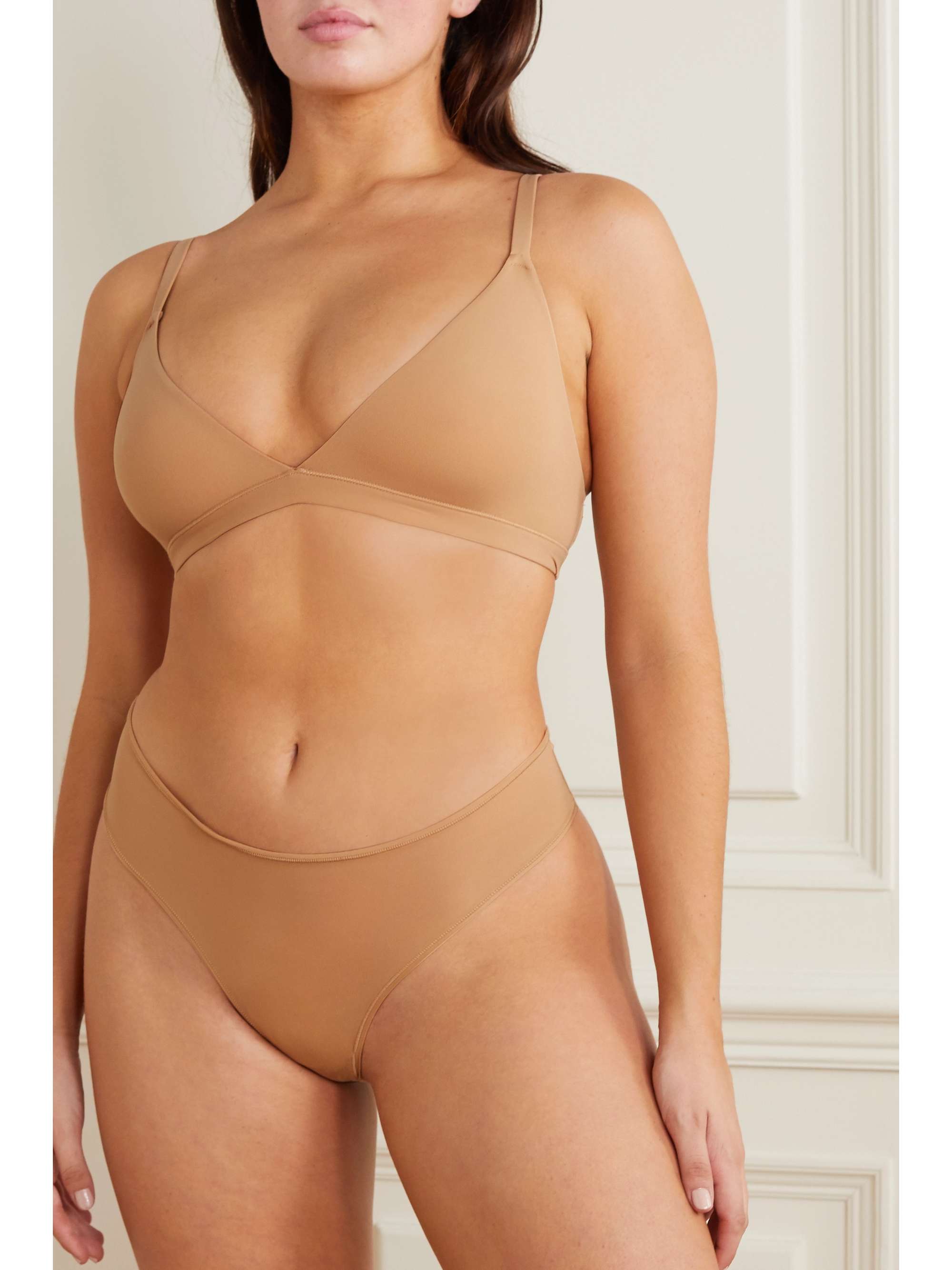 SKIMS Fits Everybody triangle bralette - Clay