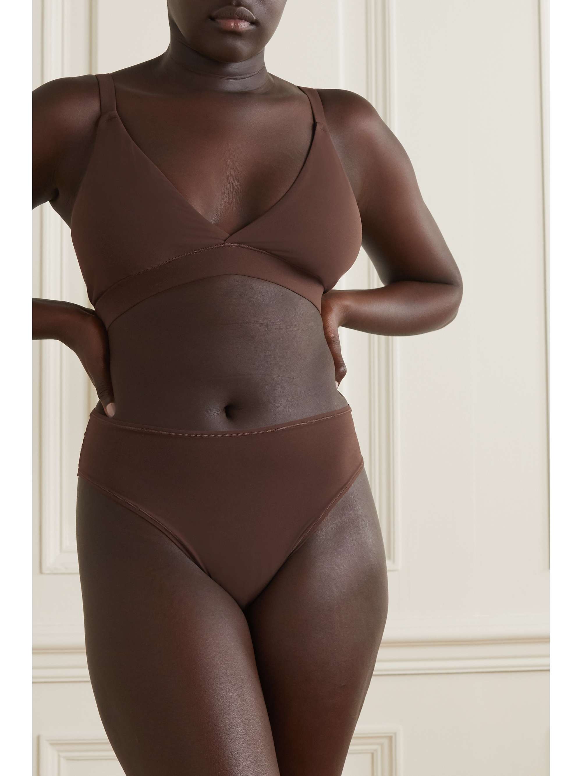 SKIMS Fits Everybody triangle bralette - Clay