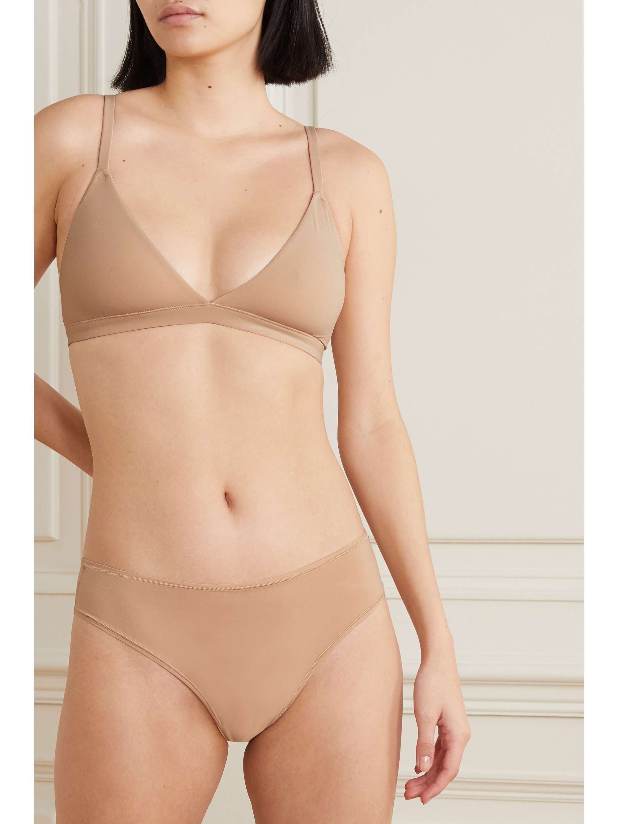 SKIMS Fits Everybody triangle bralette - Clay