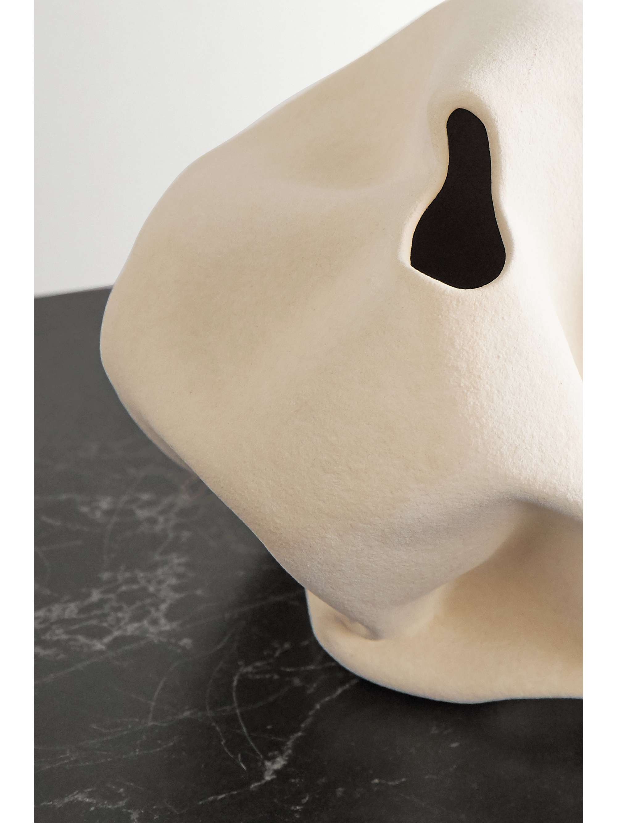 COMPLETEDWORKS + Ekaterina Bazhenova Yamasaki Goliath ceramic vase