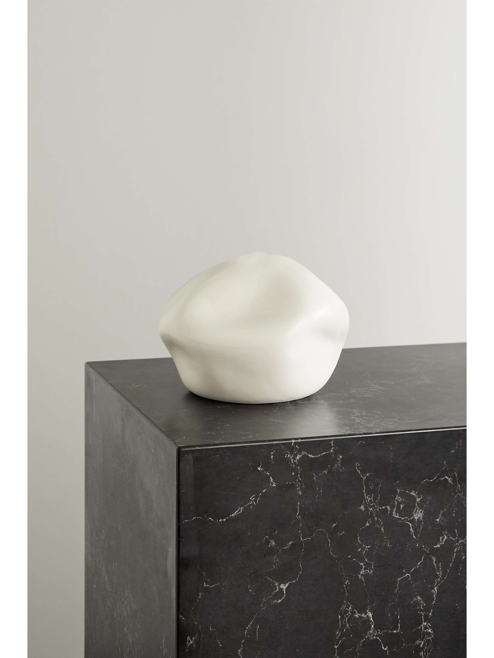 COMPLETEDWORKS + Ekaterina Bazhenova Yamasaki Compound ceramic vase
