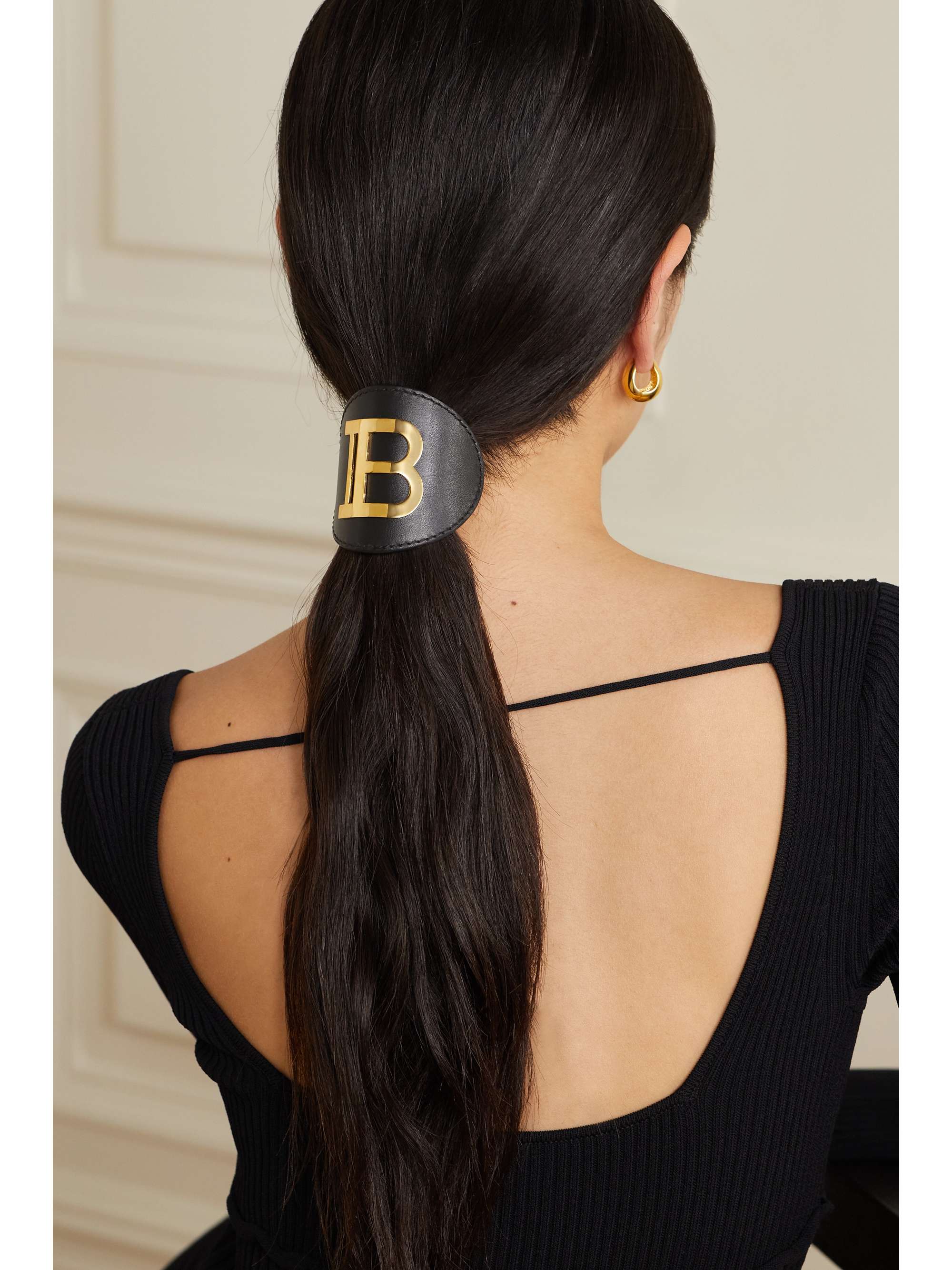 BALMAIN PARIS HAIR COUTURE Haarspange aus Leder mit vergoldetem Detail