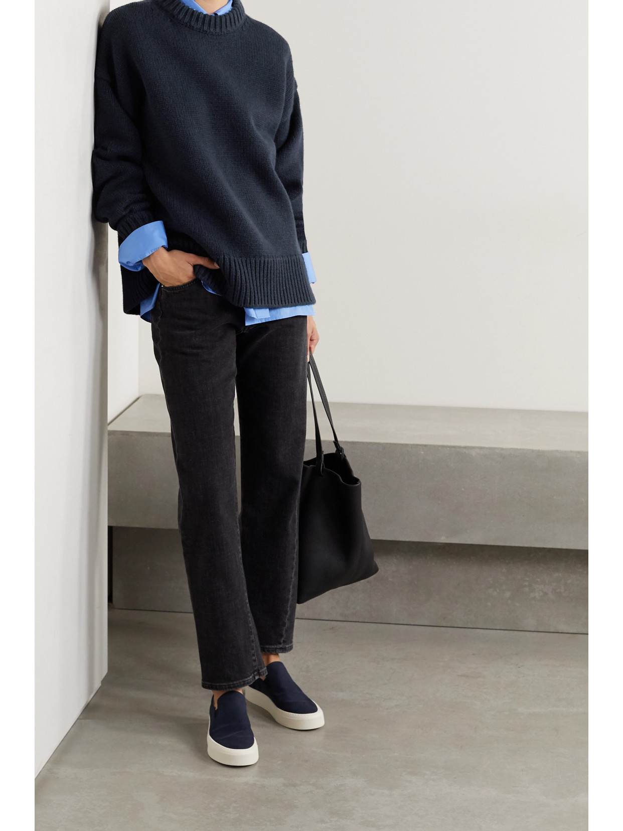 Ophelia Oversize Crewneck Wool & Cashmere Sweater In Blue